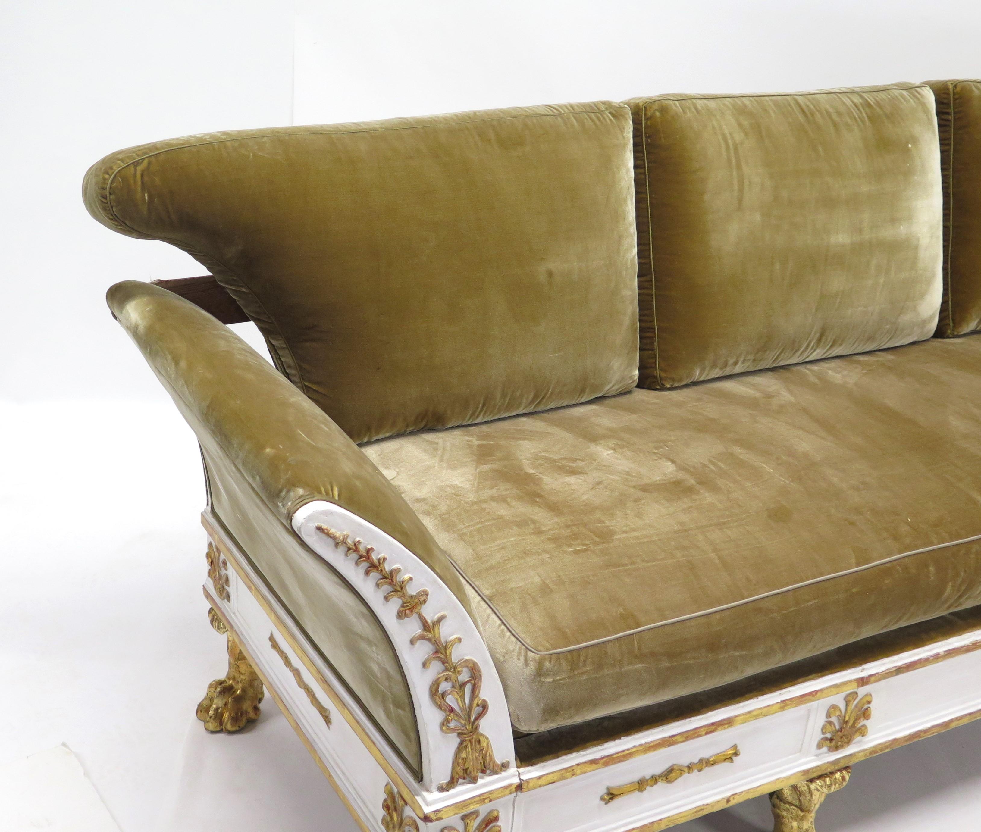 Schöne spät englische Regency-Farbe und vergoldetes, teilweise vergoldetes Settee (Seide) im Angebot