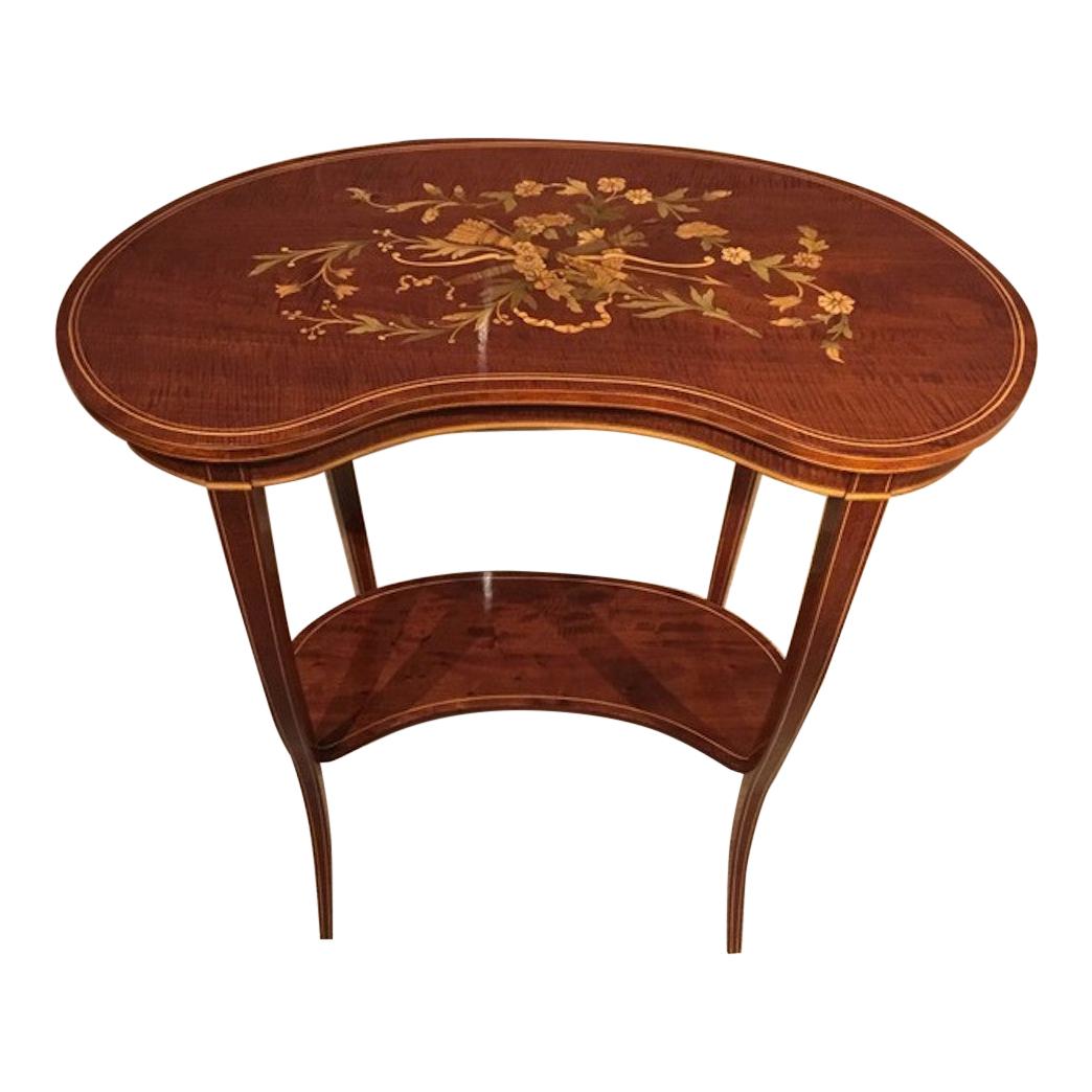 Beautiful Mahogany and Marquetry Inlaid Edwardian Period Kidney Shaped Table For Sale