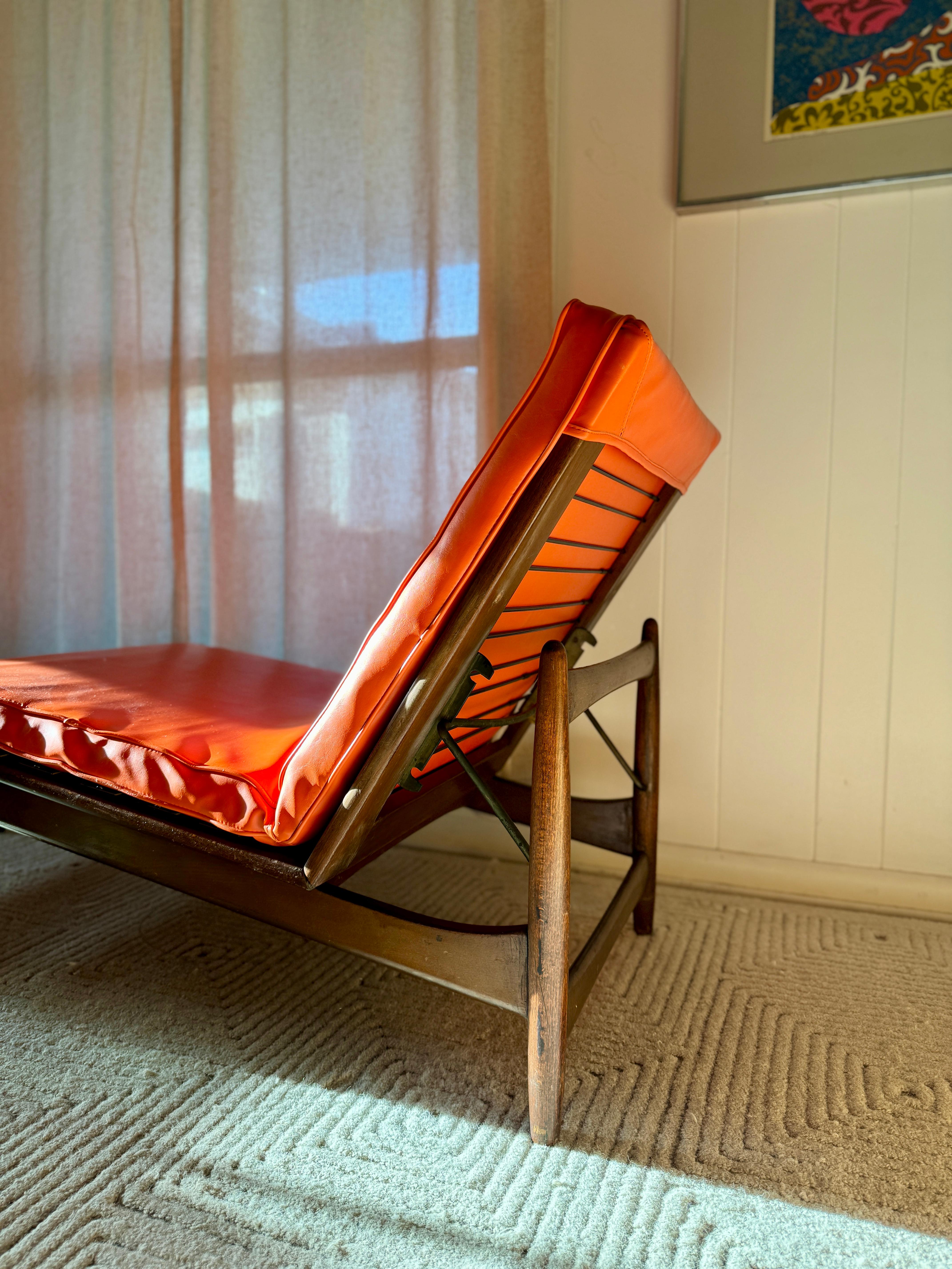 A beautiful mid century modern Danish lounge chair by Ib Kofod Larsen for Selig For Sale 3