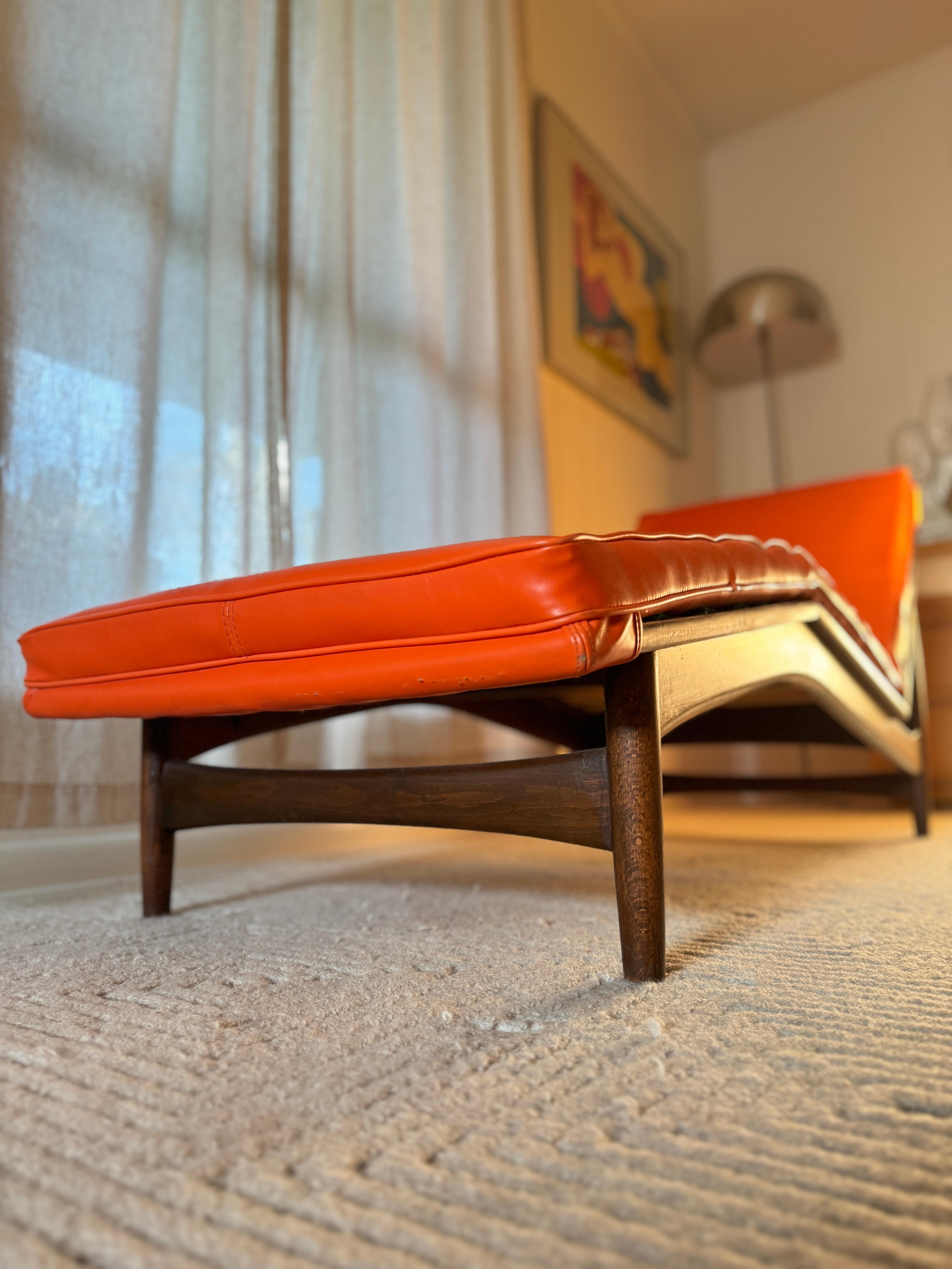 A beautiful mid century modern Danish lounge chair by Ib Kofod Larsen for Selig For Sale 6