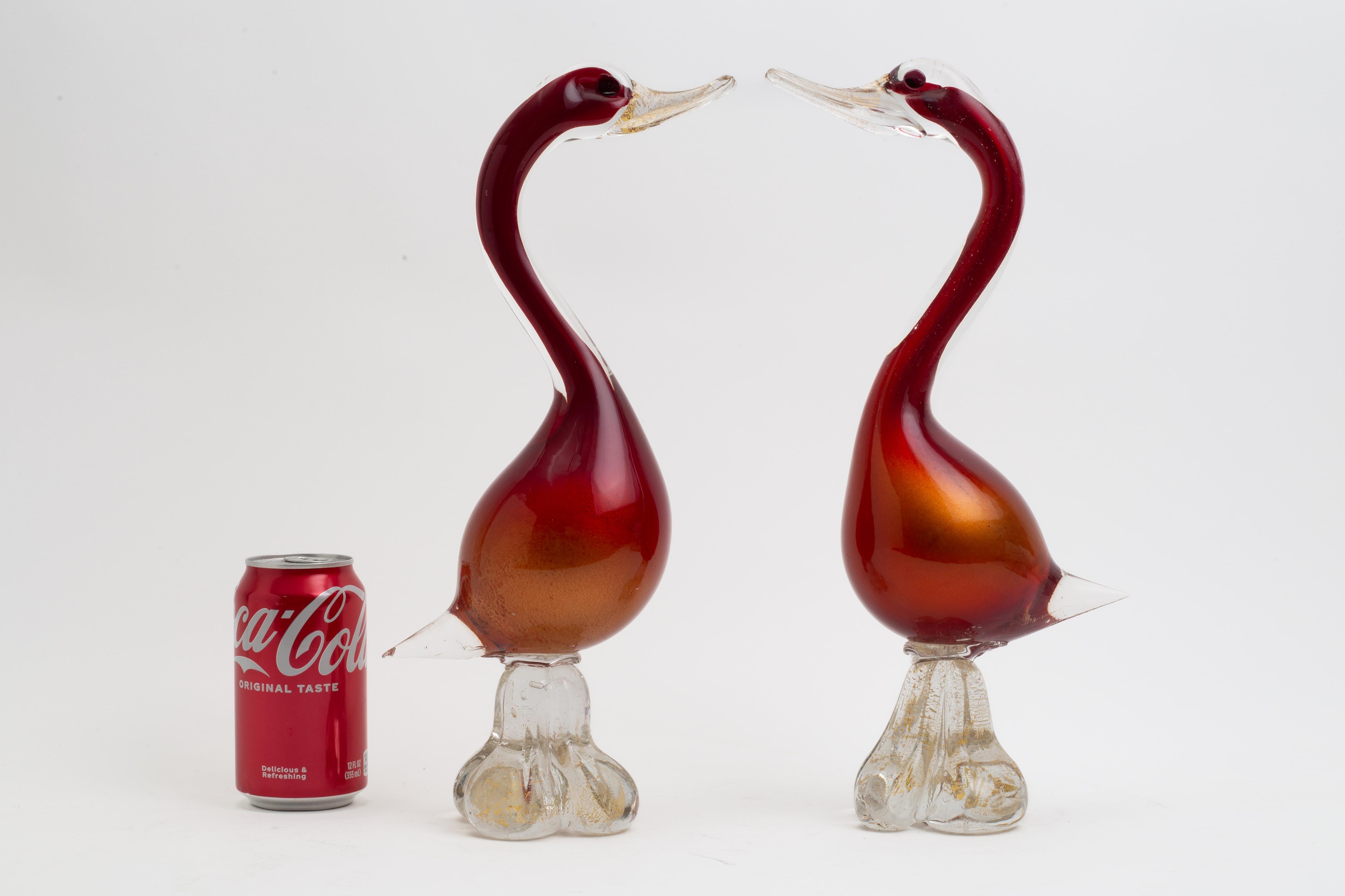 Lucidato Una bella coppia di anatre italiane di Murano in stile Hollywood Regency in vendita