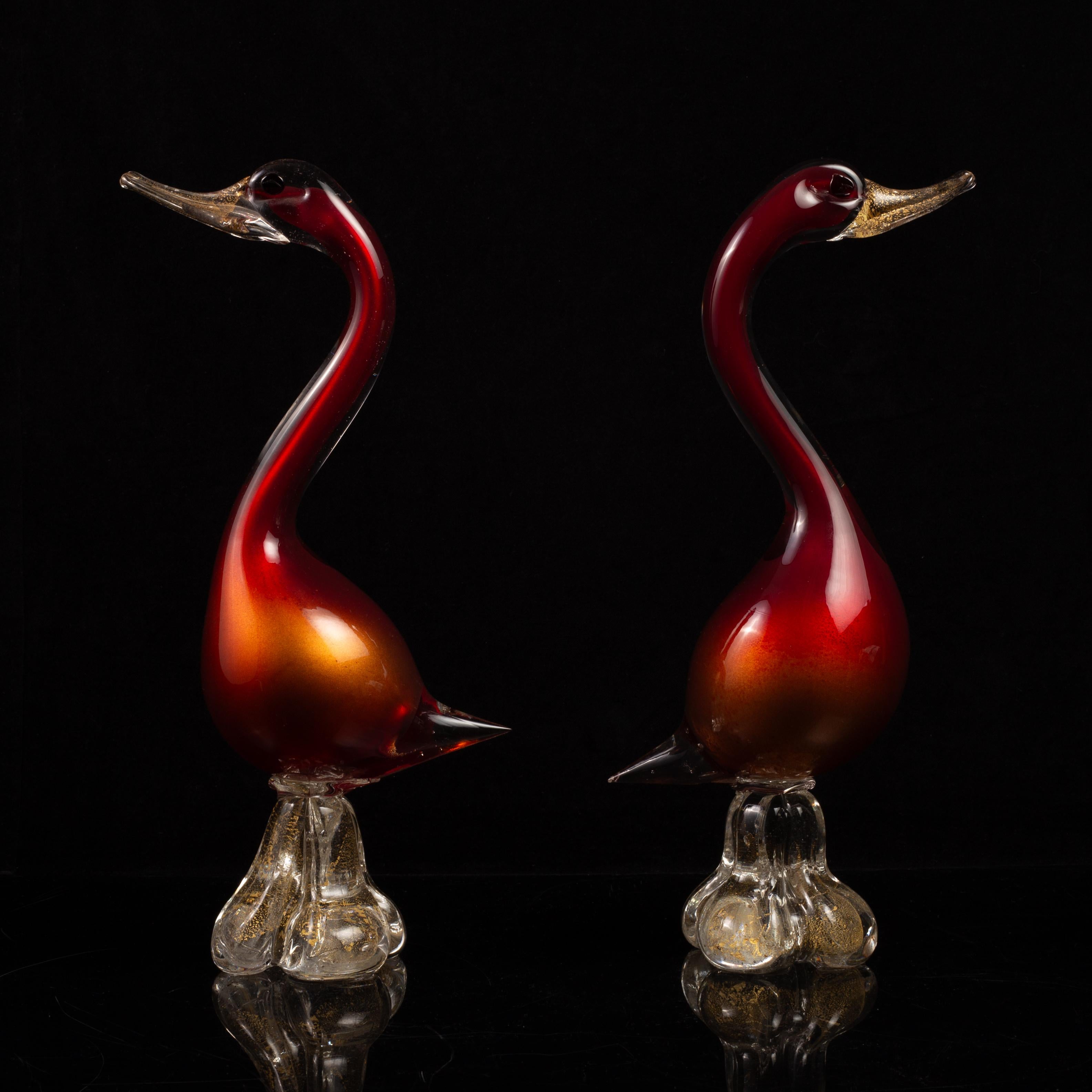 Metà XX secolo Una bella coppia di anatre italiane di Murano in stile Hollywood Regency in vendita