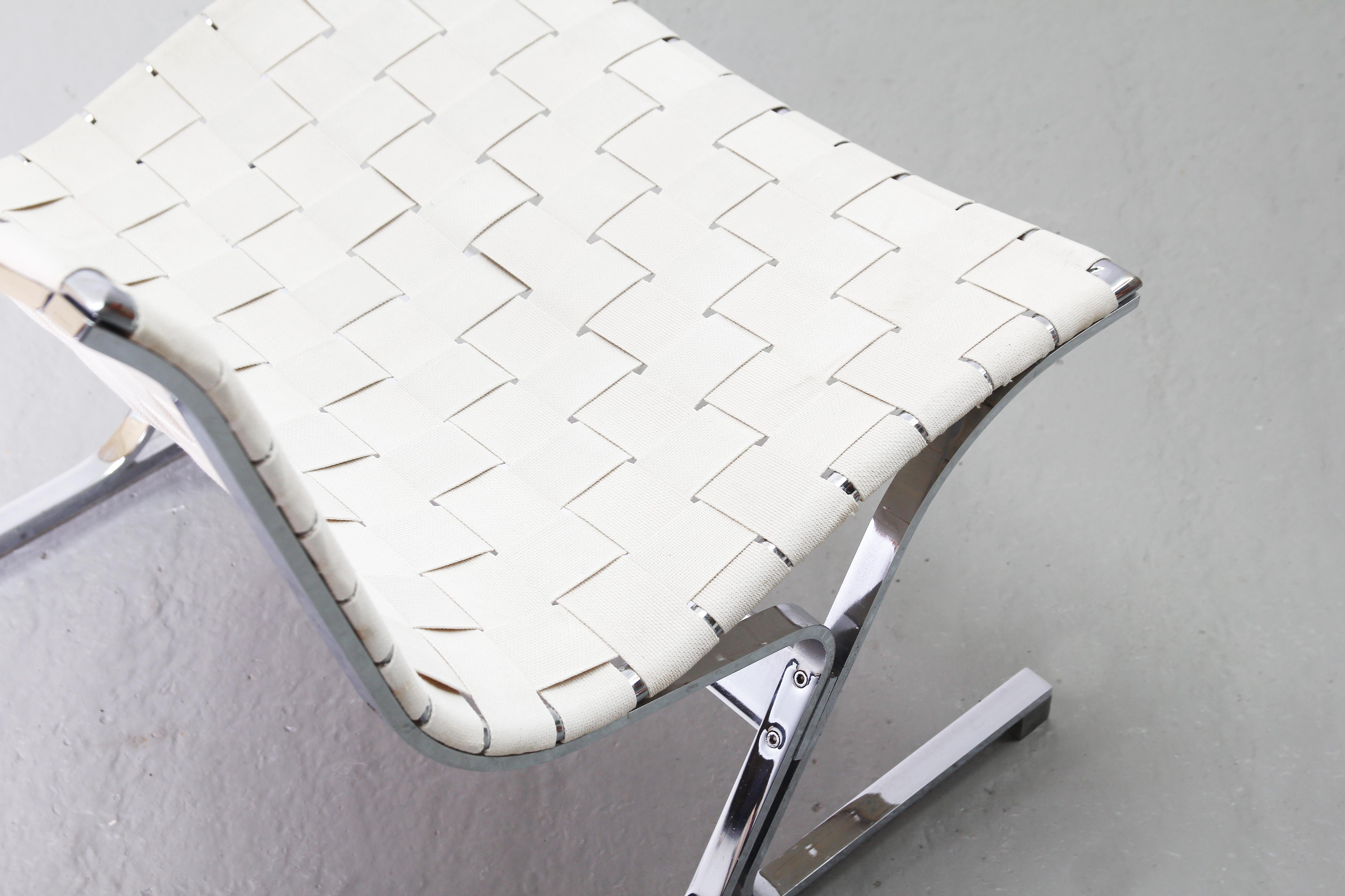 Magnifique paire de chaises longues italiennes par Ross Littell pour ICF, Italie en vente 2