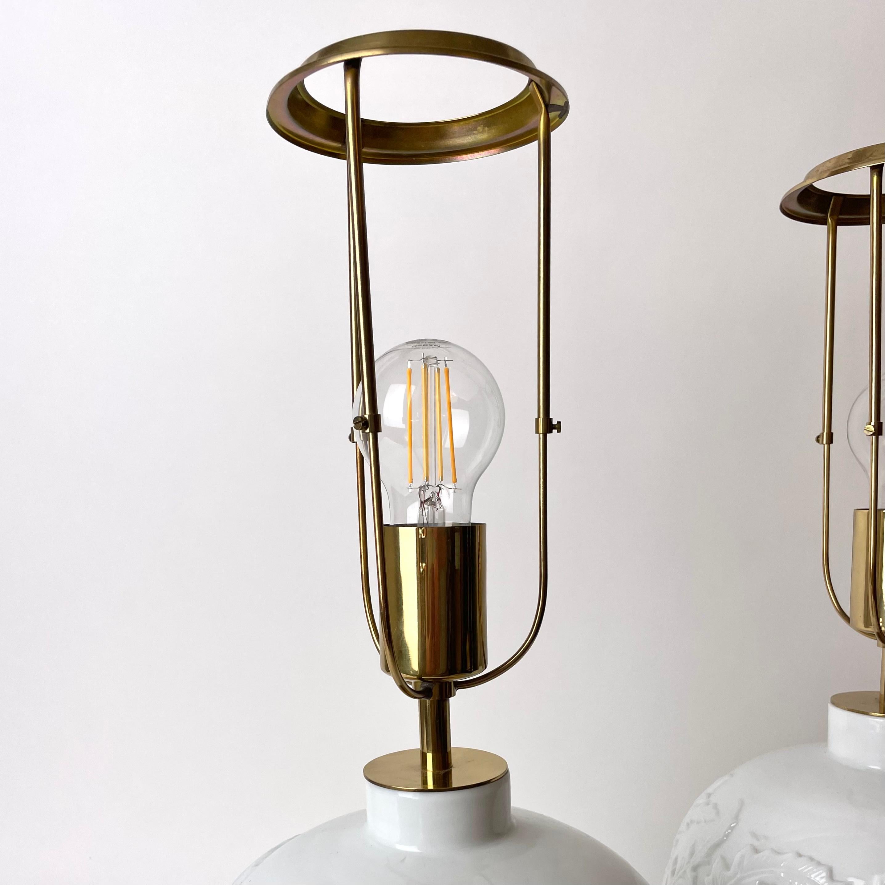 20th Century Beautiful Pair of Table Lamps from Firma Svenskt Tenn, Sweden in Opaline Glass
