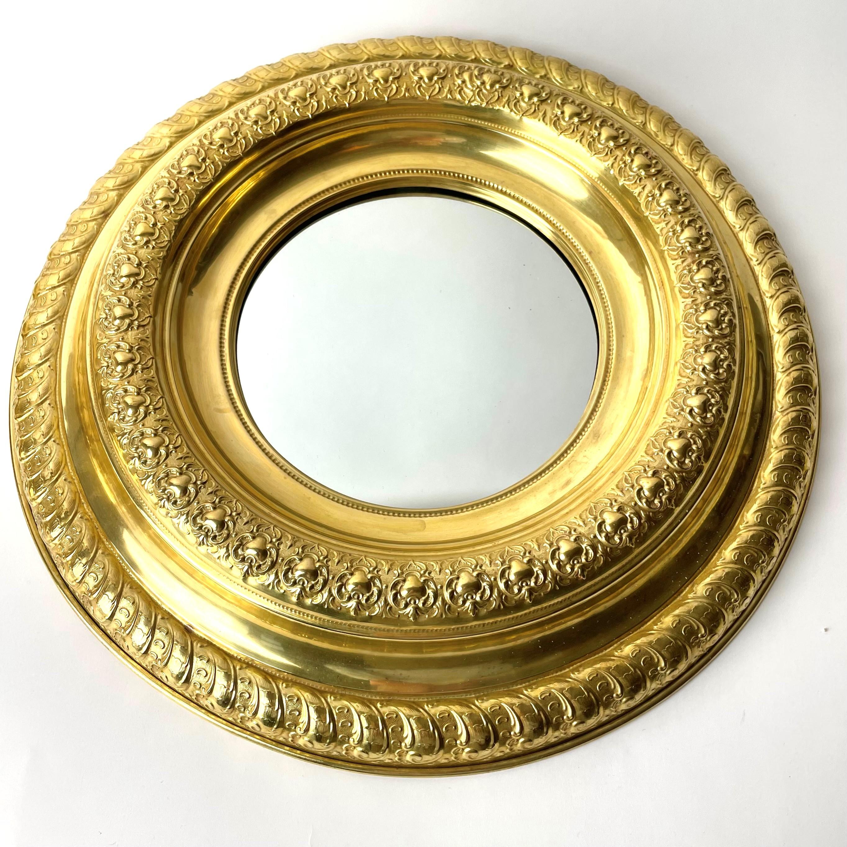 Repoussé Beautiful Pair of Wall Mirrors in Brass from Late 19th Century For Sale