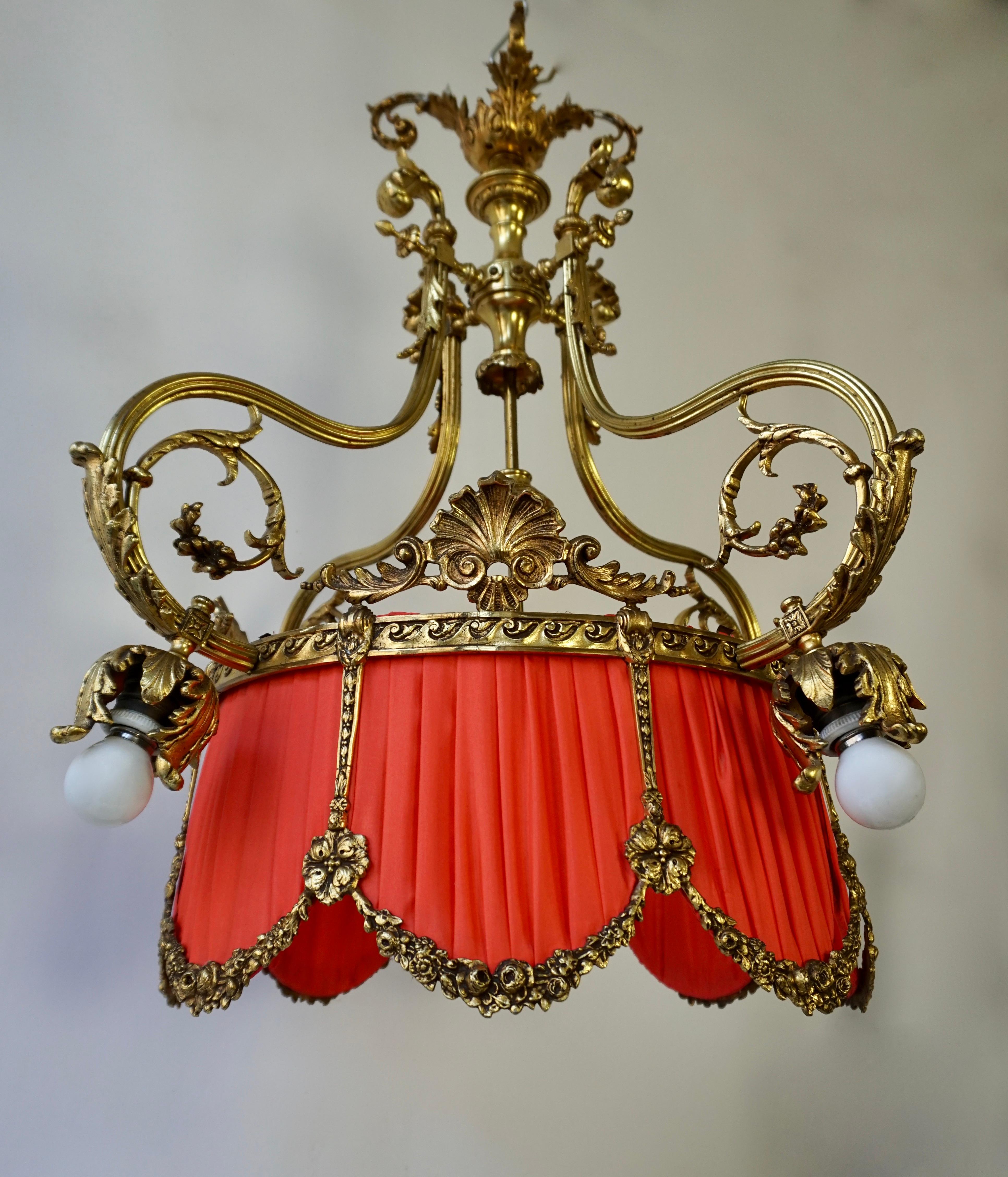Beautiful Palatial Bronze Chandelier in the Shape of a Crown For Sale 1
