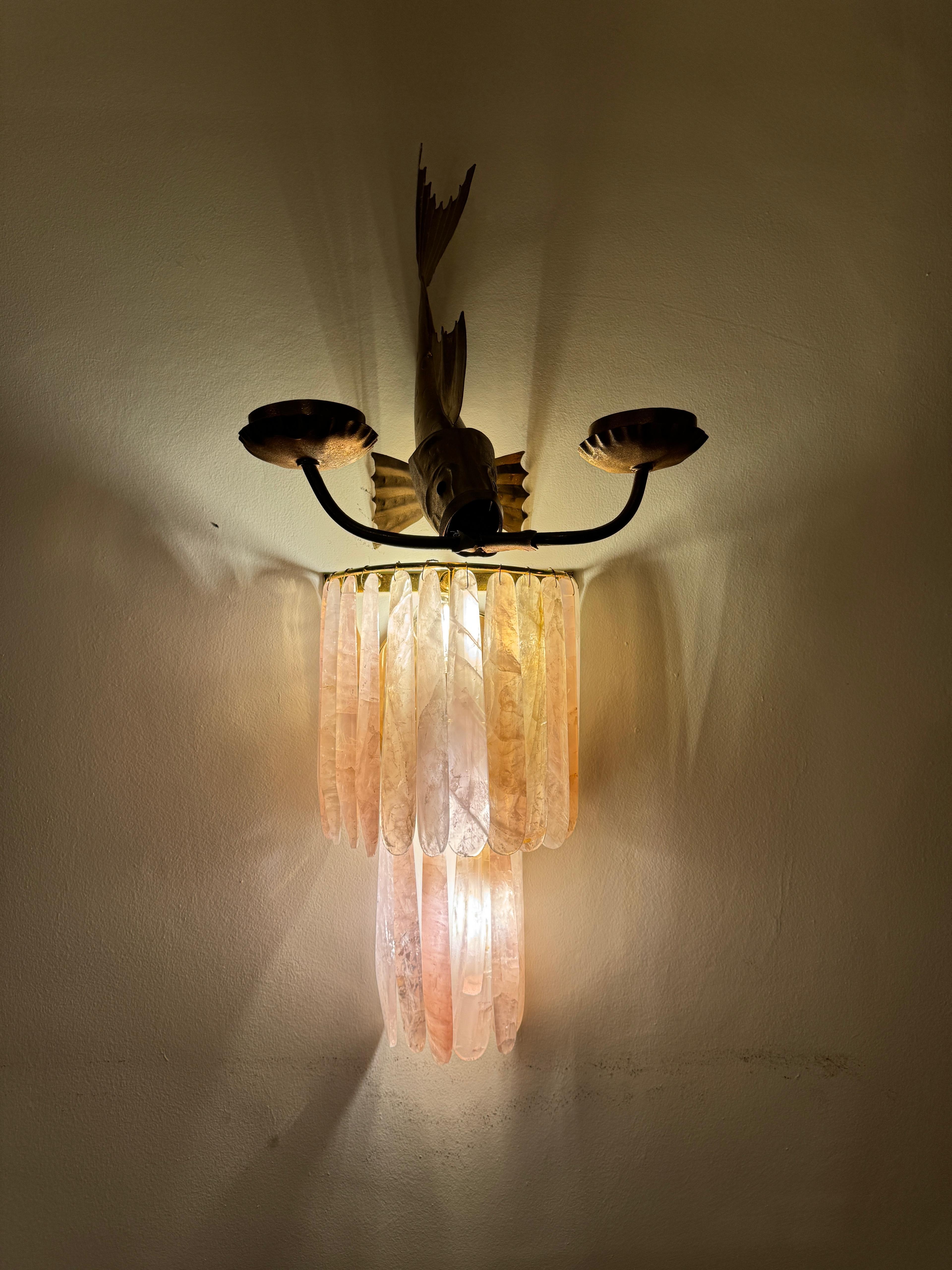 Un bellissimo lampadario in cristallo di rocca a 4 livelli in quarzo rosa in vendita 2