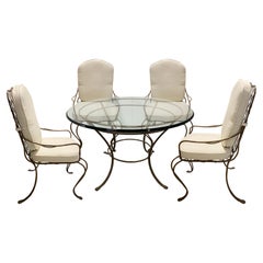 Un precioso juego de comedor Twig de Rose Tarlow