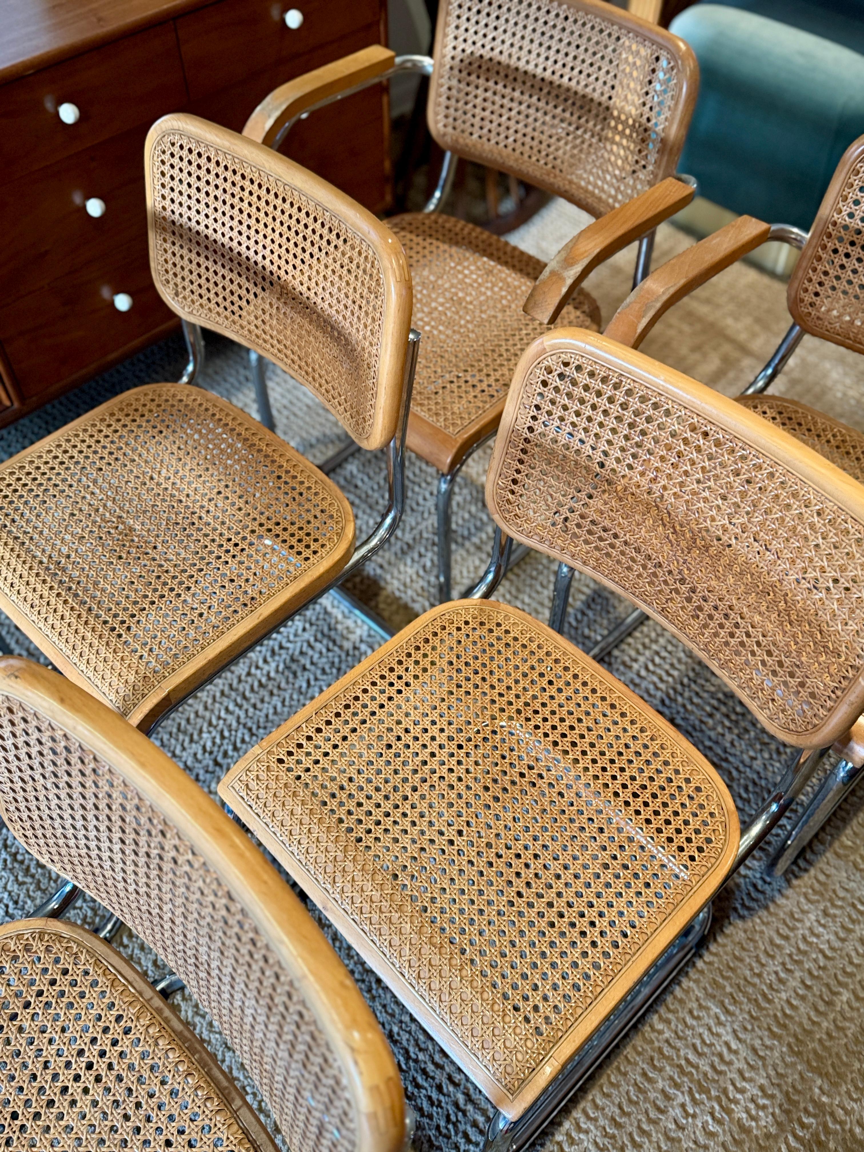 Canne Un magnifique ensemble de 6 chaises iconiques CIRCA fabriquées par GFM, circa 1940s( ?)