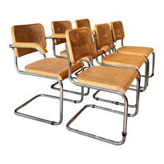 Un magnifique ensemble de 6 chaises iconiques CIRCA fabriquées par GFM, circa 1940s( ?)