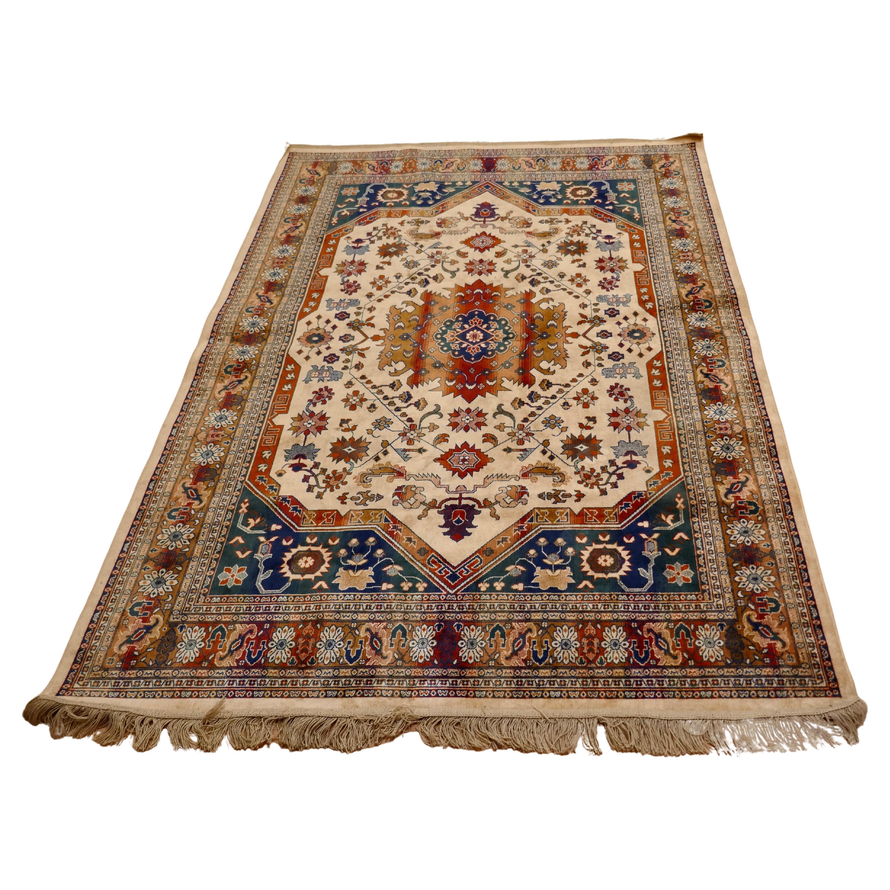 Magnifique tapis traditionnel en soie arbre de vie en vente