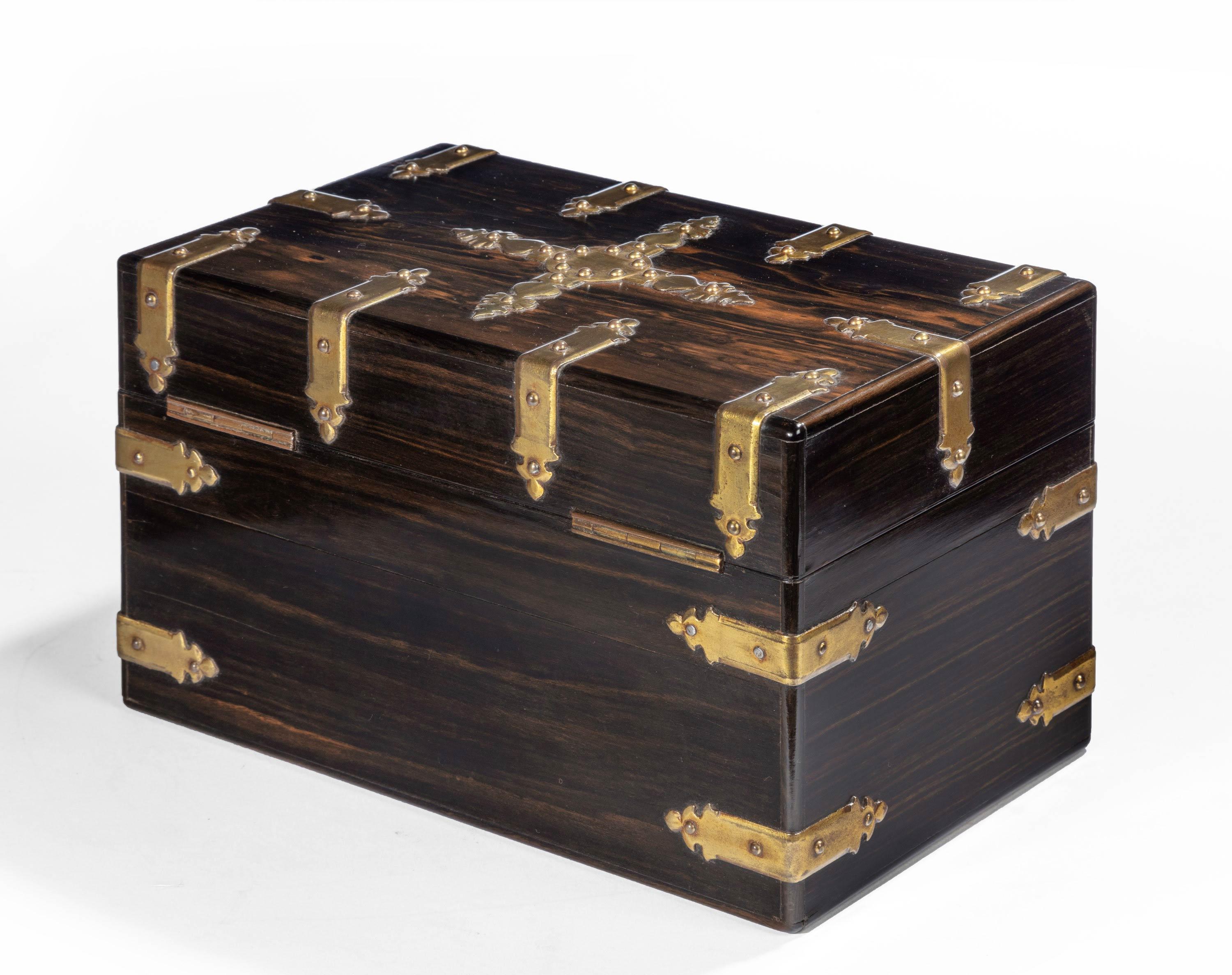 Schön ausgestattet 19. Jahrhundert Coromandel Tea Caddy (Englisch)