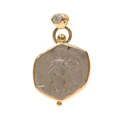 A Bee w/ Diamond [coin] Pendant w 18K Gold (pendant only)