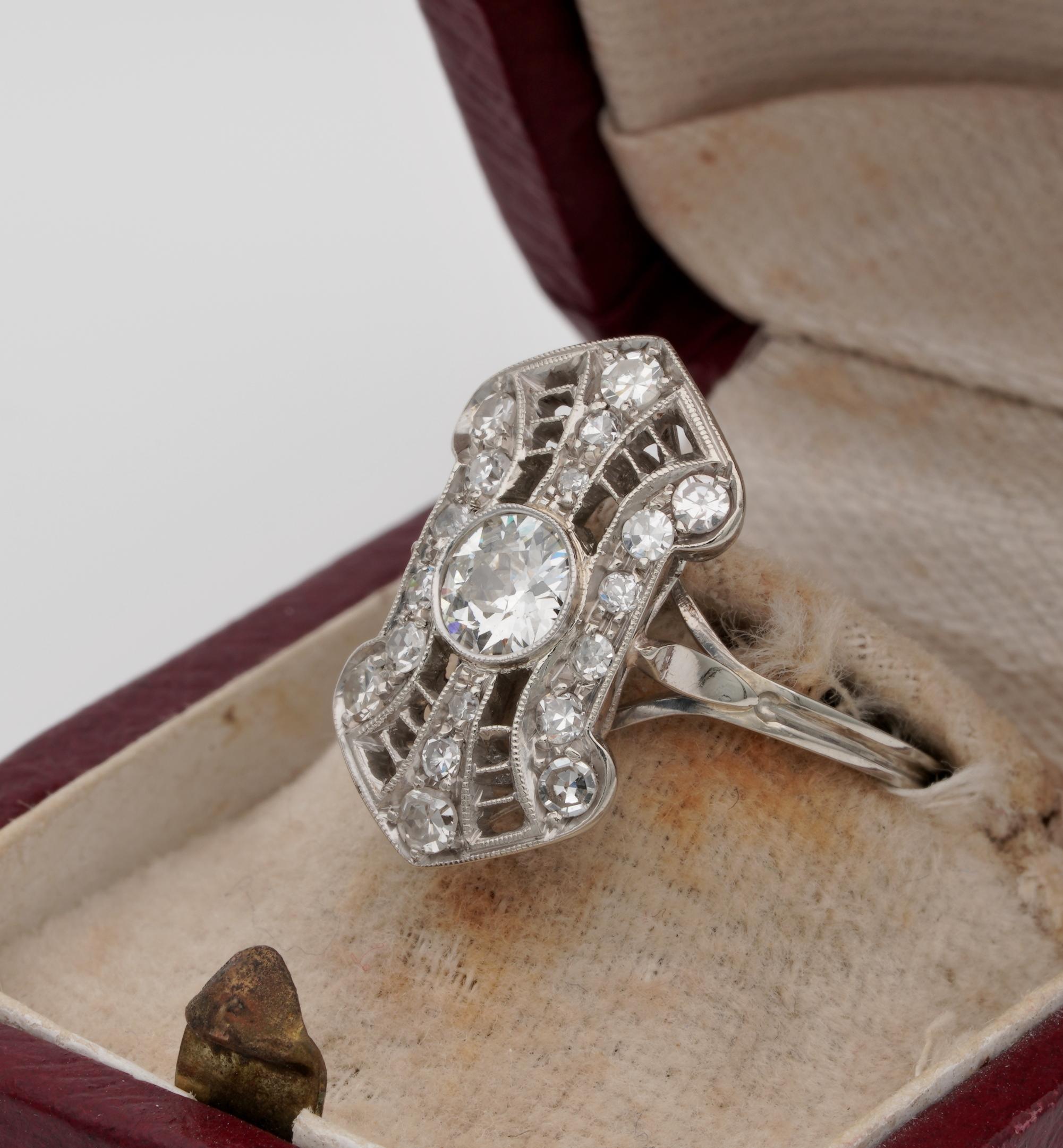 Women's A Belle Epoque .90 Ct Diamond Panel Ring For Sale