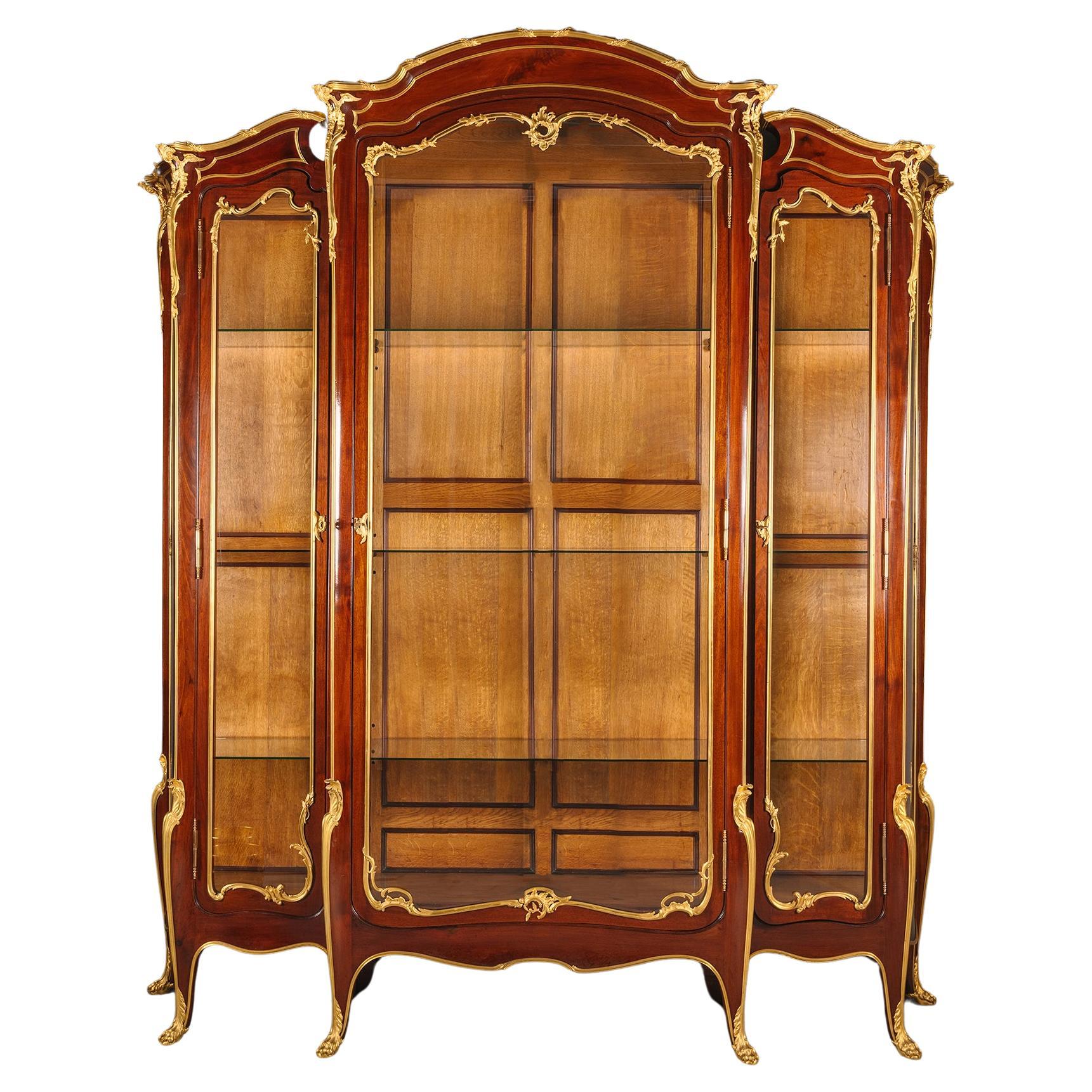 Vitrine en acajou montée sur vermeil de la Belle Epoque par François Linke