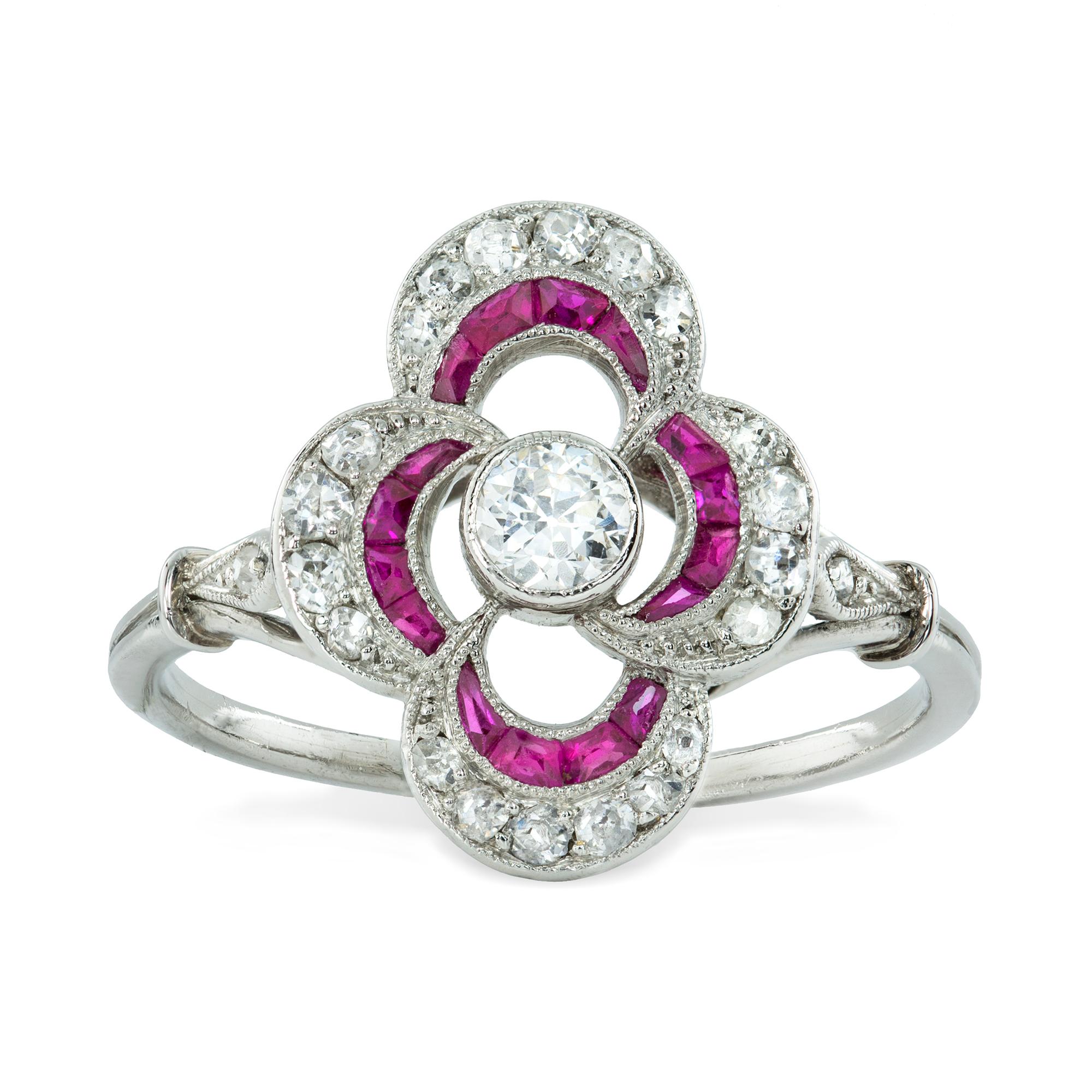 Belle Époque Belle-Époque Ruby and Diamond Cluster Ring For Sale