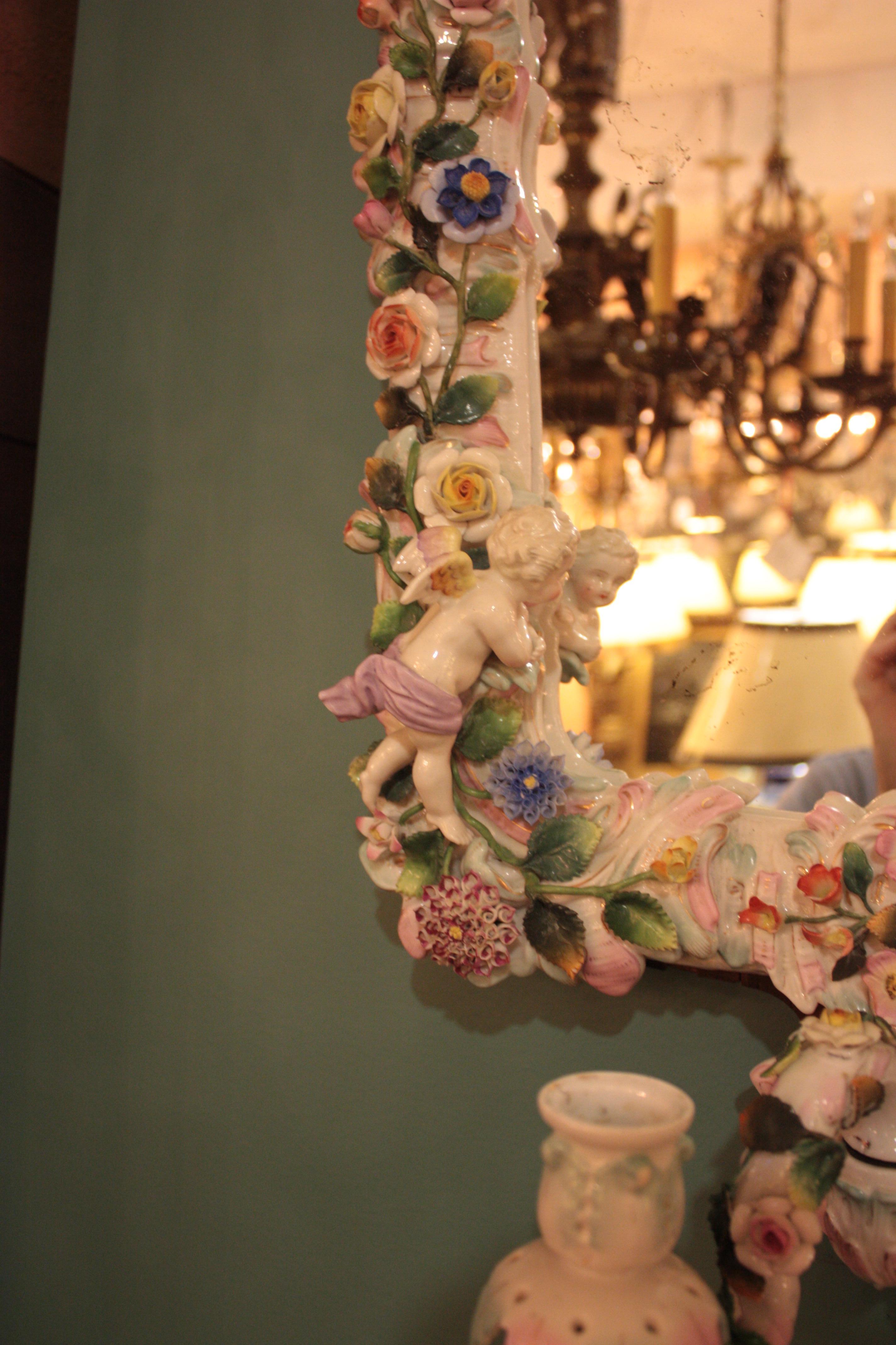 Belle Époque Sitzendorf Porcelain-Mounted Mirror, Encrusted with Flowers For Sale 5