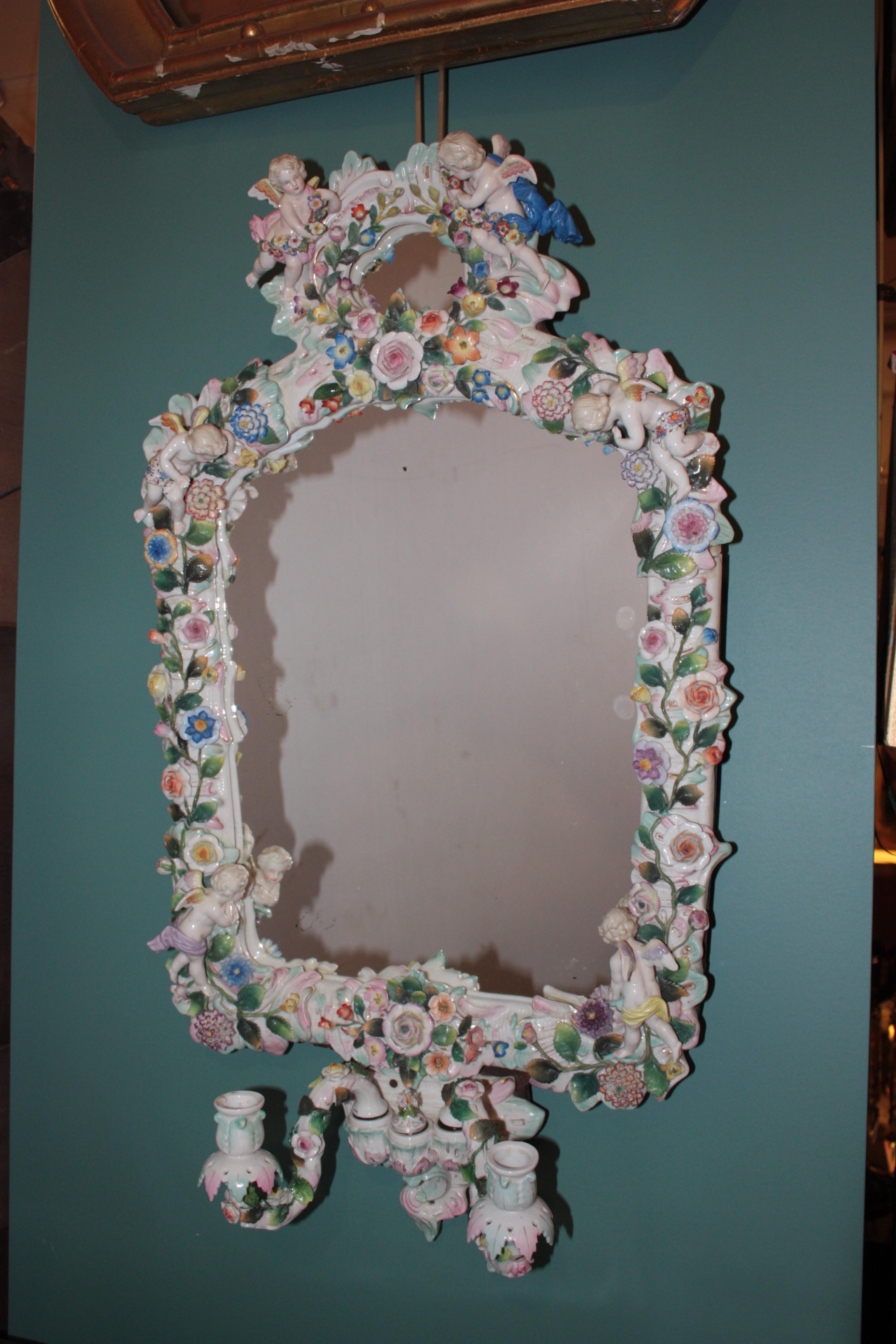 Belle Époque Sitzendorf Porcelain-Mounted Mirror, Encrusted with Flowers For Sale 1
