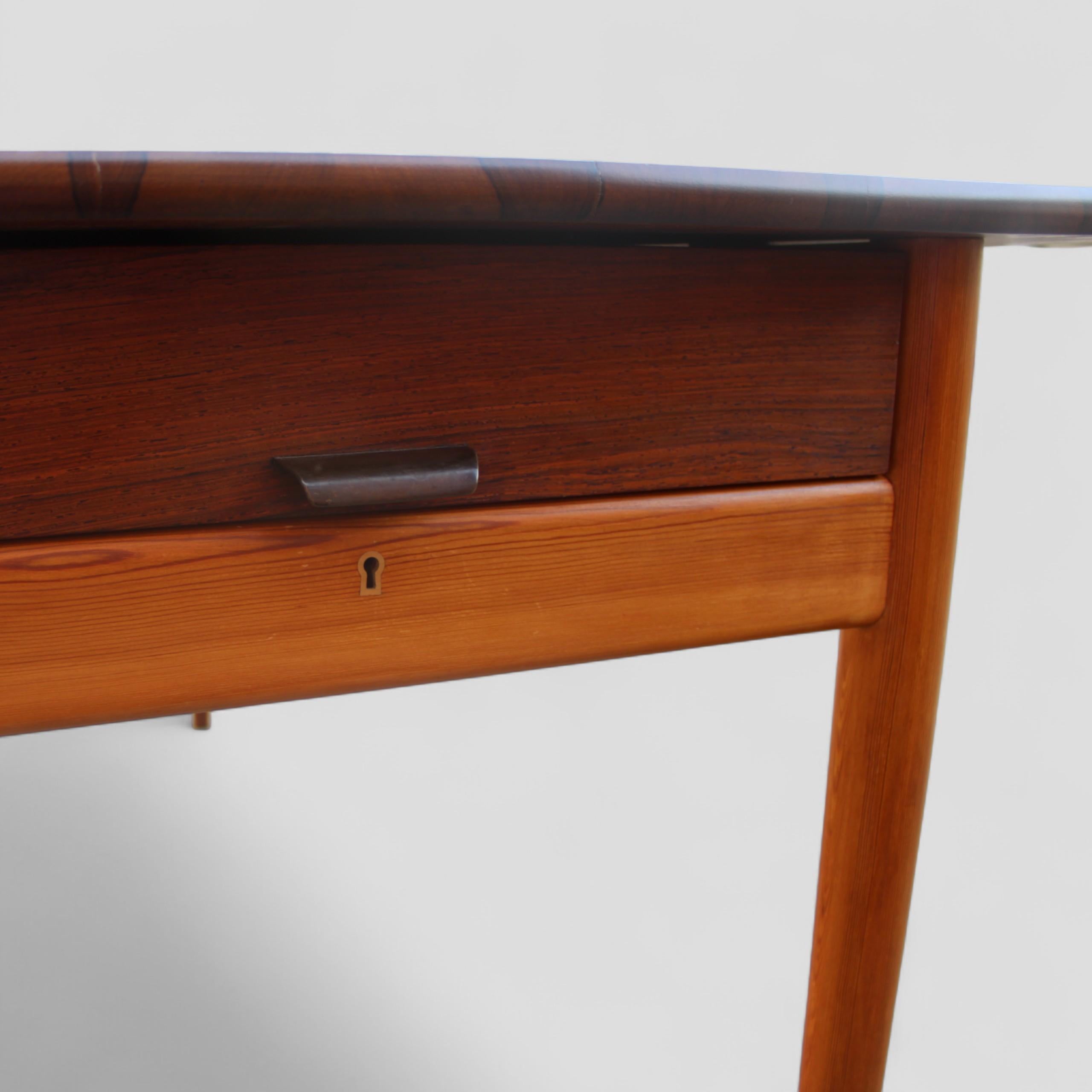 Un raro tavolo da lavoro combinato con sezione Writingdesk di Bent Moudt degli anni '50 in vendita 1