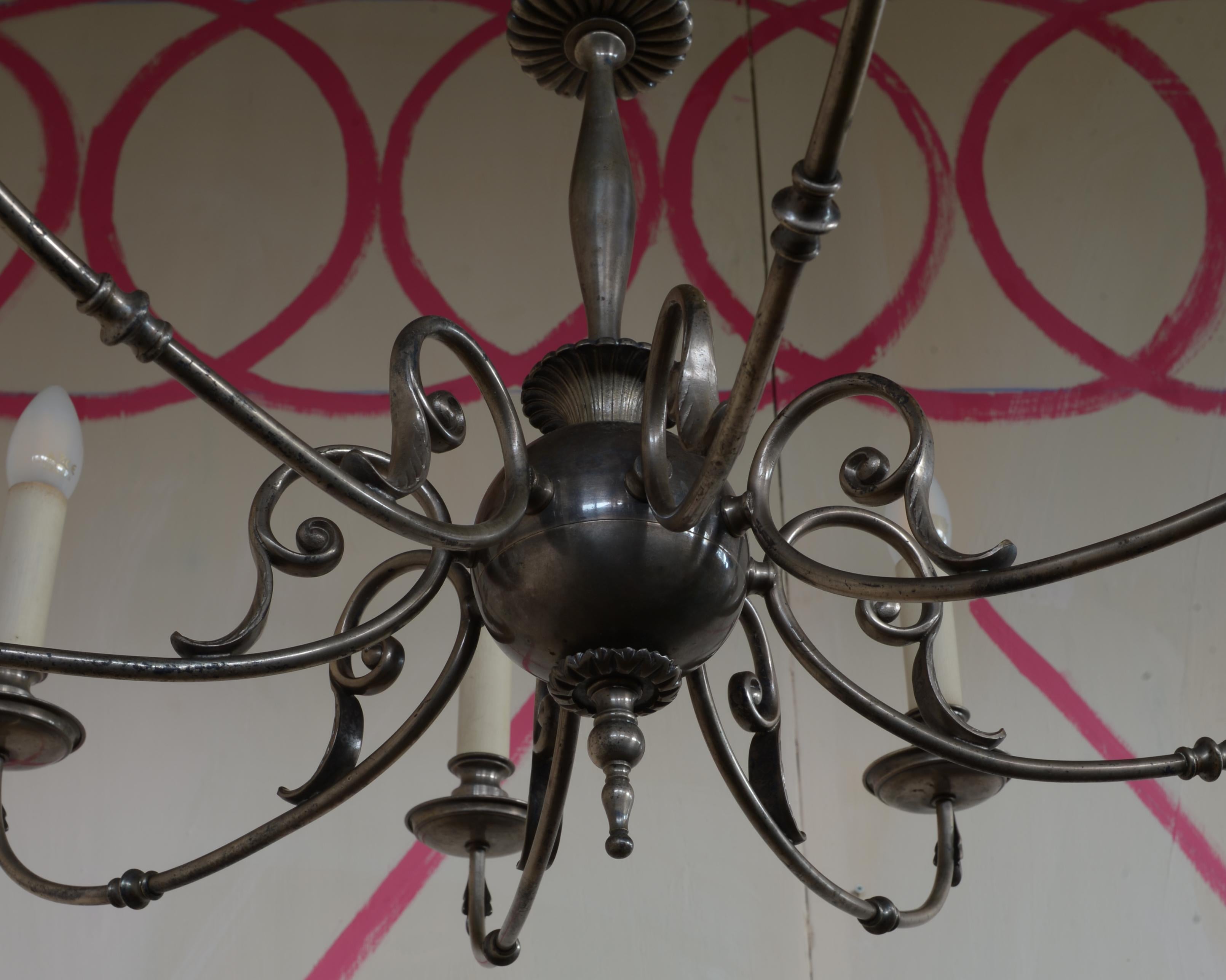 A Berlin Deko Eight Light Chandelier Made of a Silver Toned Alloy in vendita 3