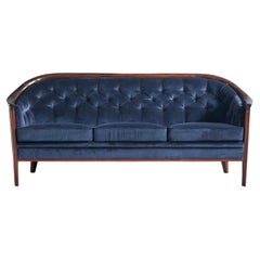 Bertil Fridhagen Sofa aus Nussbaum und Samt, um 1960