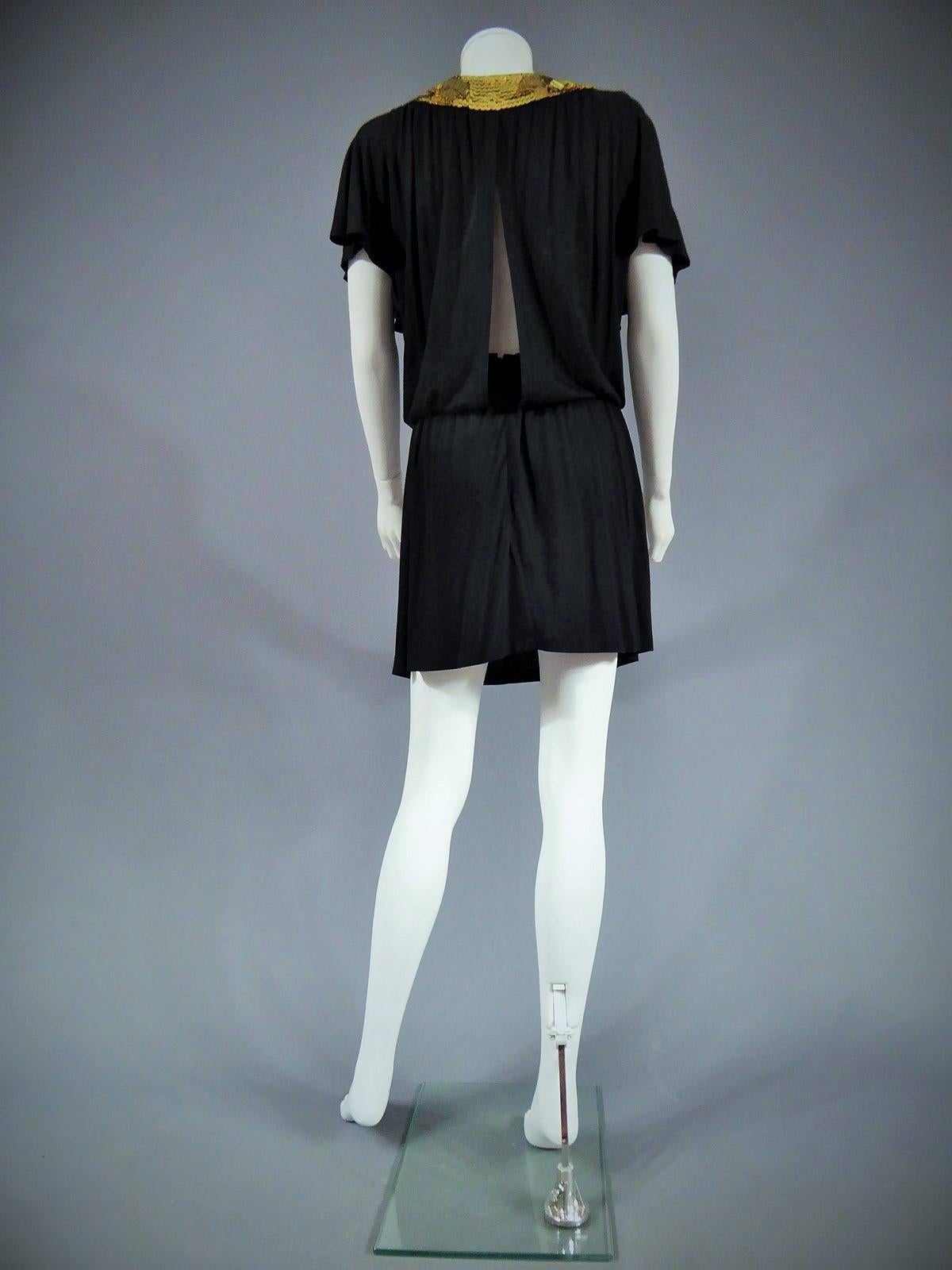 Un minivestido Biba negro bordado, Circa 1970-1980 en venta 5