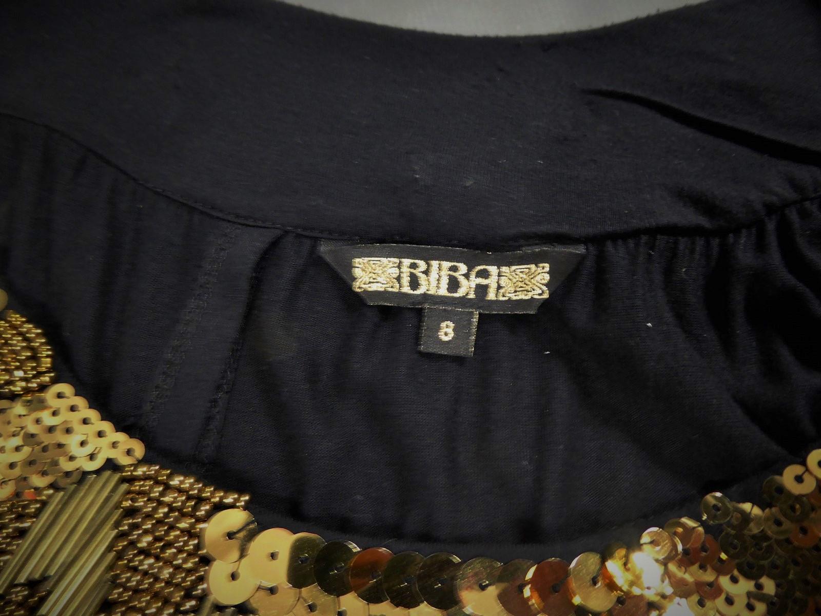 Un minivestido Biba negro bordado, Circa 1970-1980 en venta 9