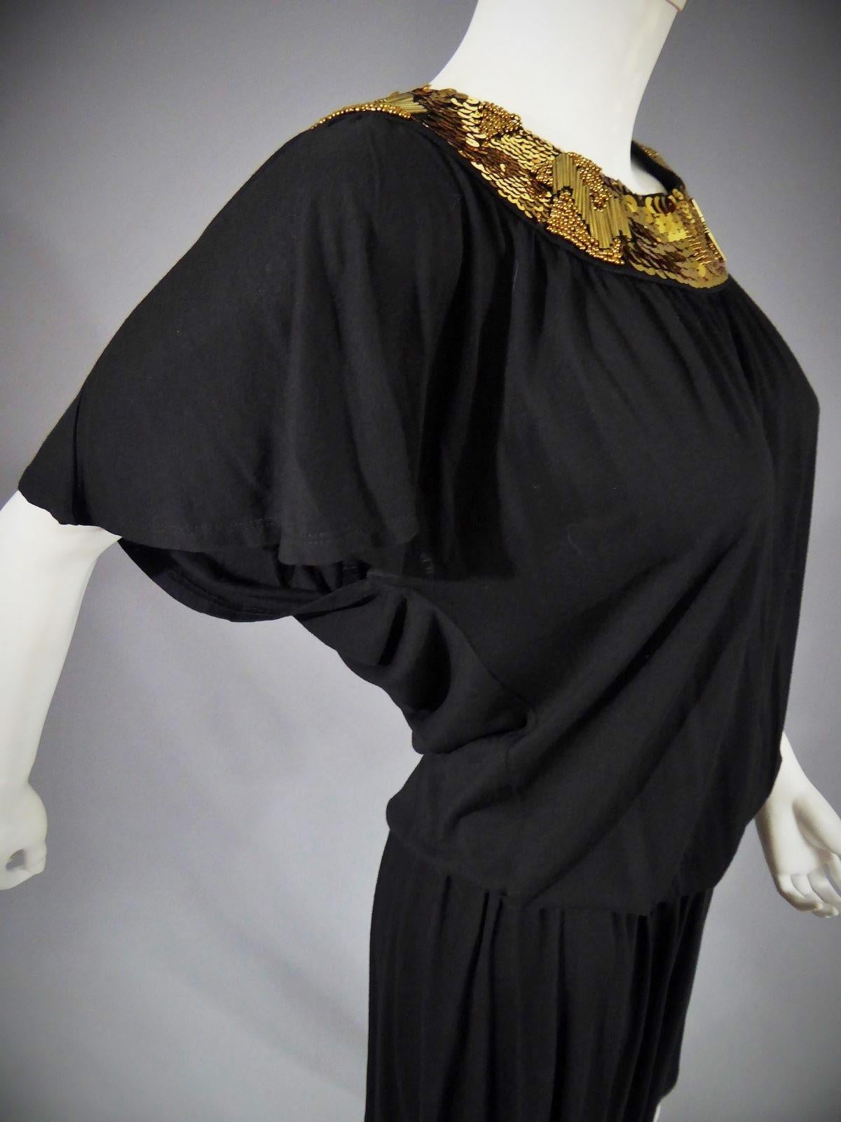 Mini robe brodée noire de Biba, Circa 1970-1980 en vente 4
