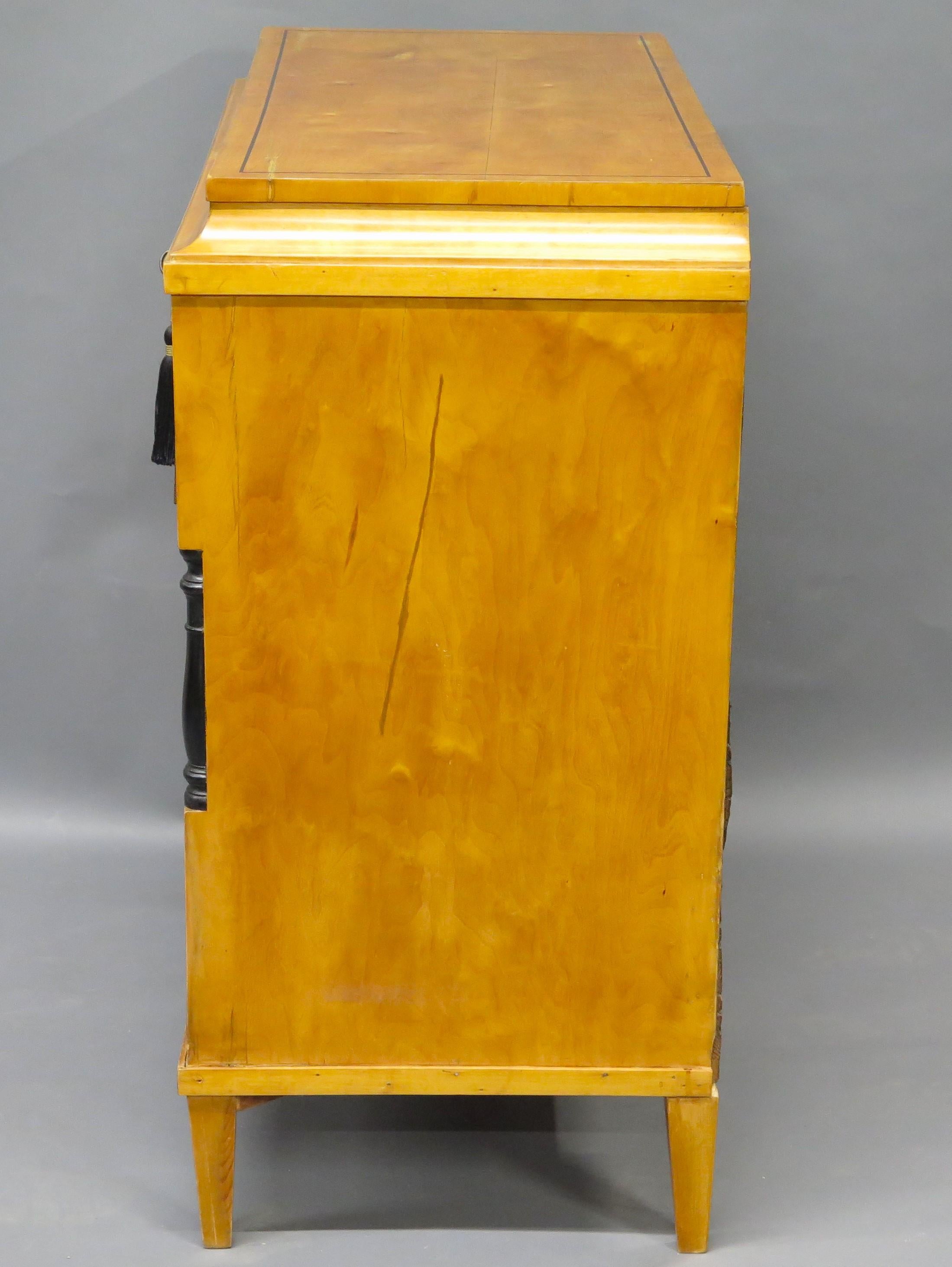A Biedermeier Inlaid Commode First Half 19th C. In Good Condition For Sale In Dallas, TX