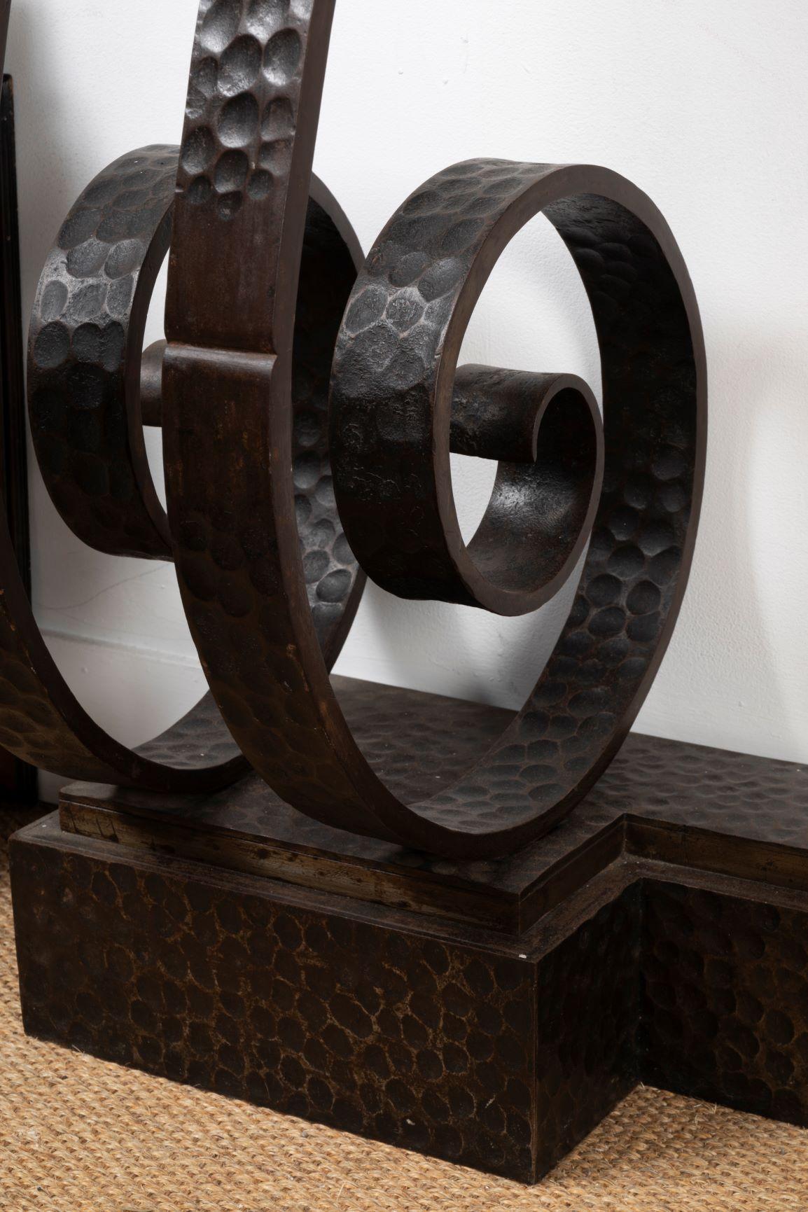 20th Century An big Art Deco console table, 1930, in wrought iron with marble top. For Sale