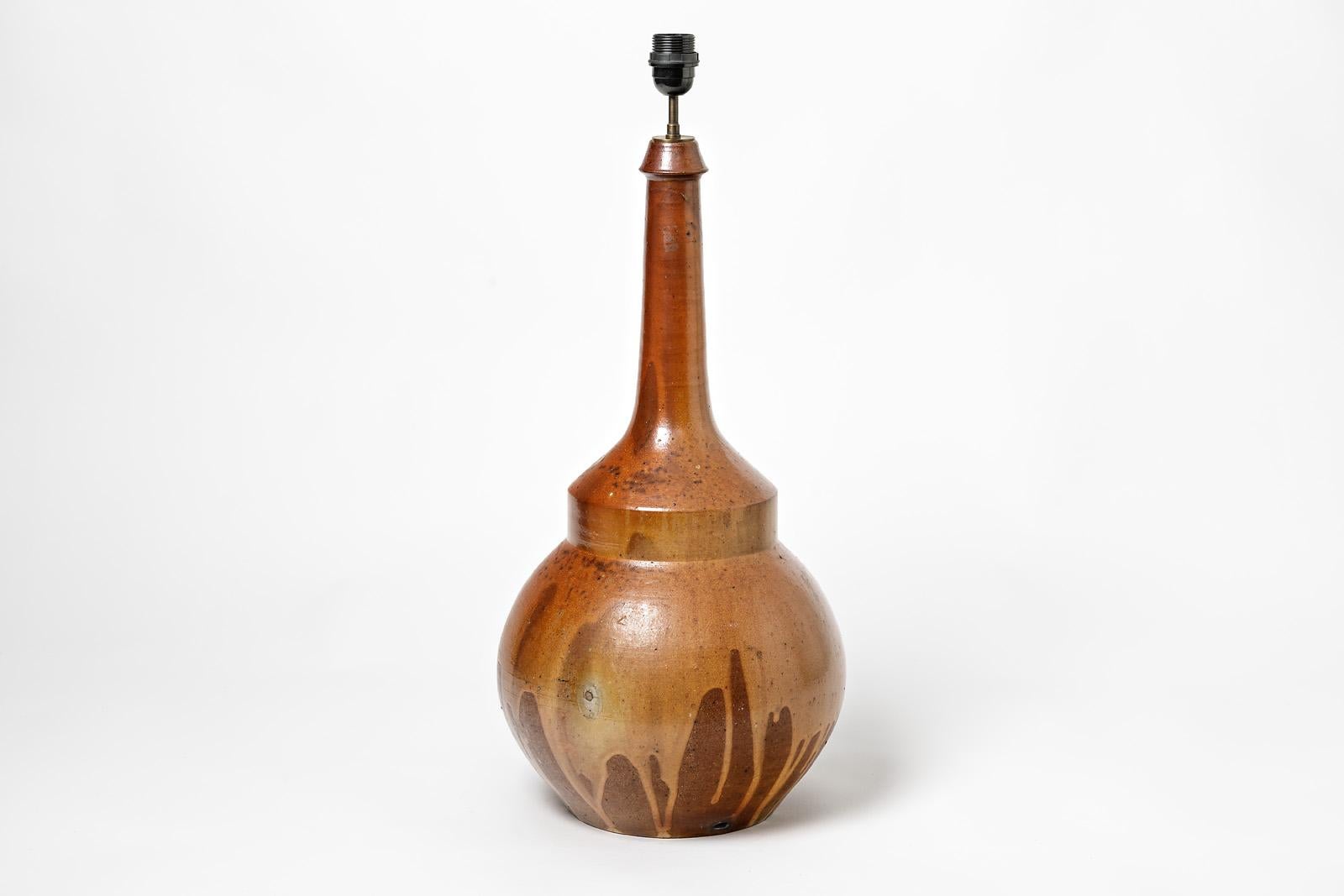 Une grande lampe en céramique de la poterie Sars.
Conditions d'origine parfaites.
Signé sous la base,
vers 1960-1970.
Vendu avec un nouveau système électrique européen.
Les dimensions sont mentionnées uniquement pour la céramique.