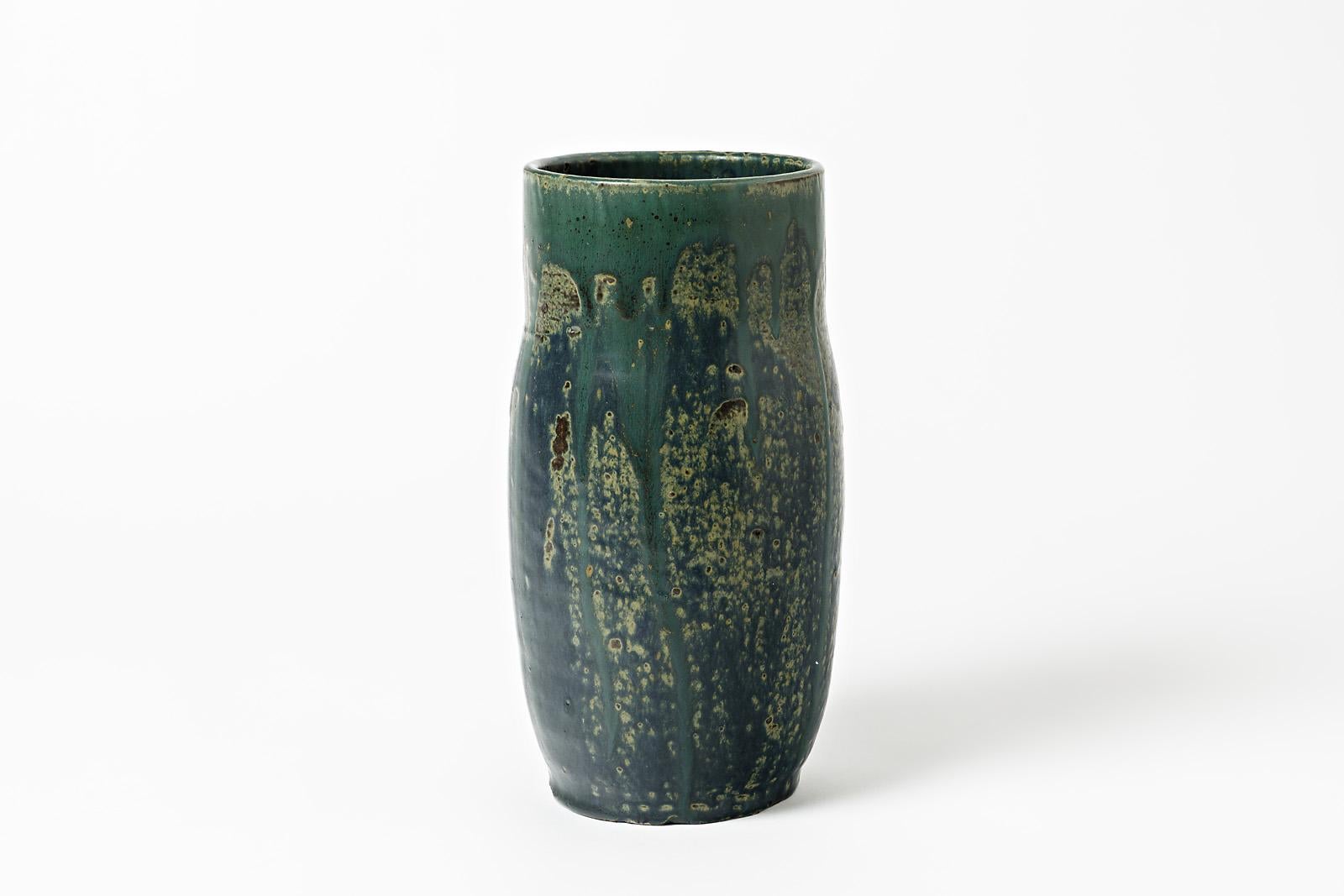 Vaso in ceramica di Lucien Arnaud con decorazione a smalto.
Firmato sotto la base 