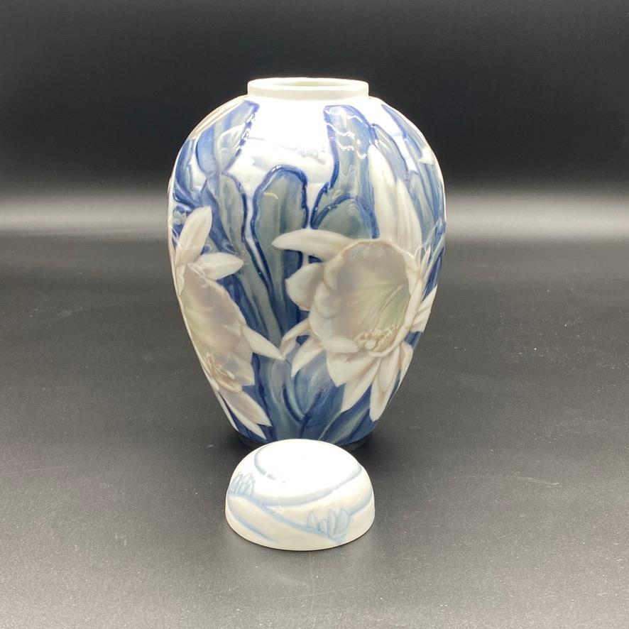 A Bing and Grudhal Art Deco porcelain Vase  1