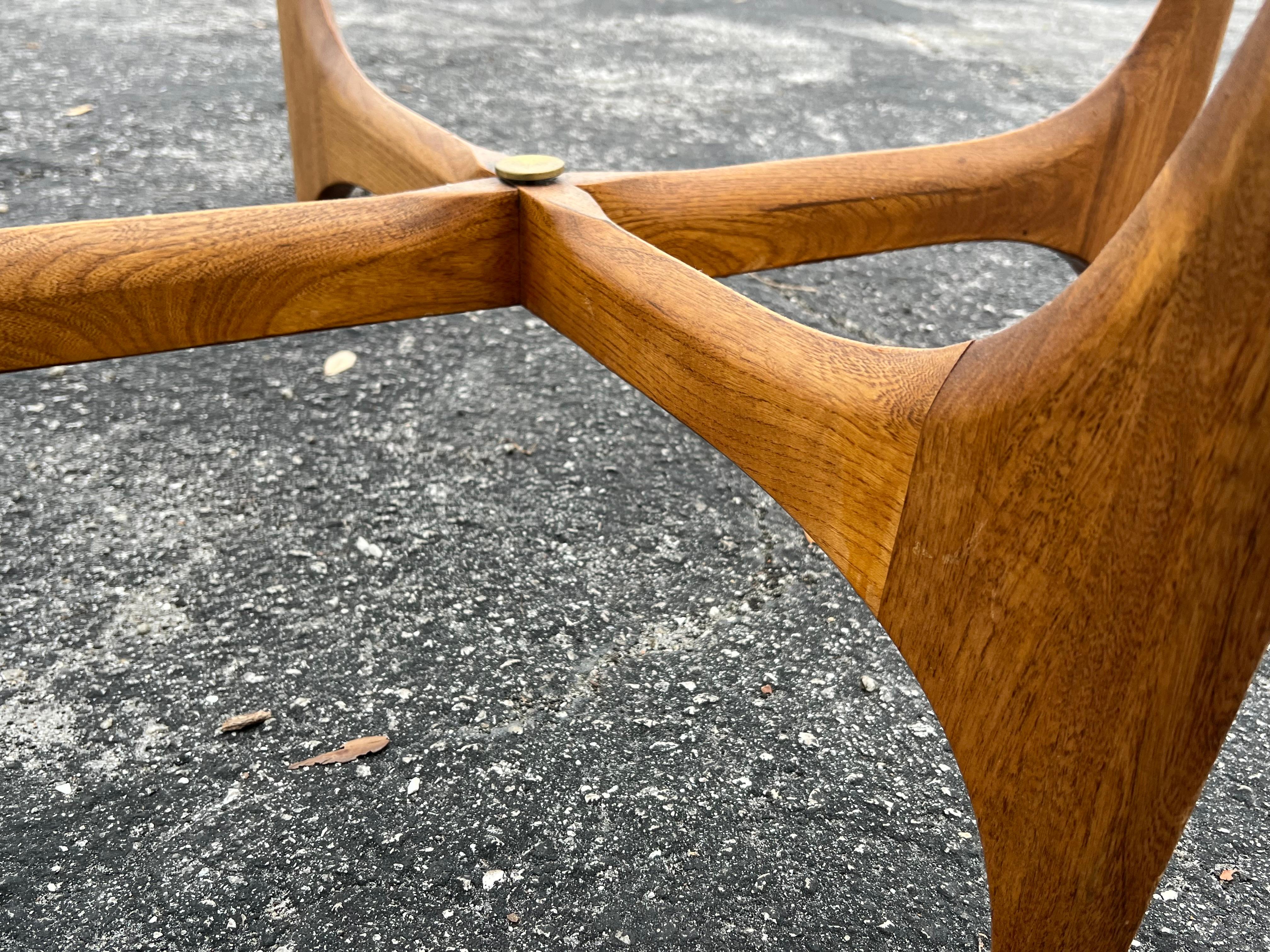 Table basse biomorphique de Lane  1960's en vente 1