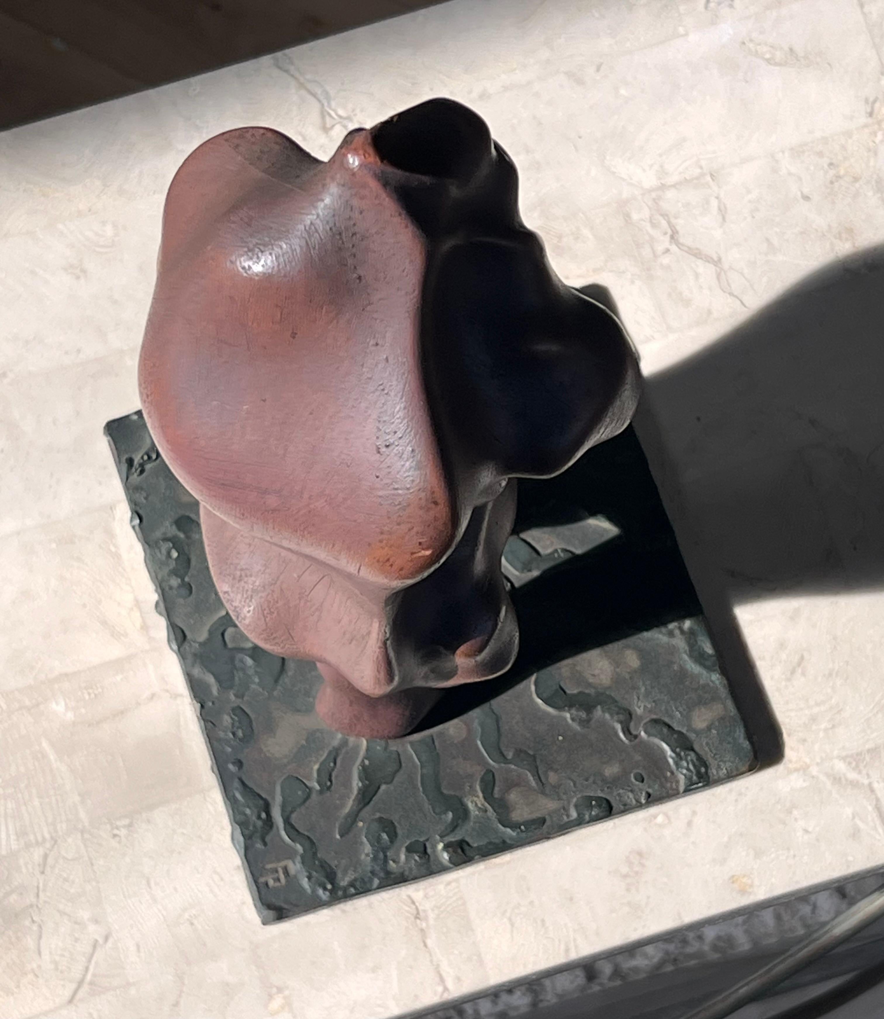 A biomorphic wood and iron sculpture of a woman, signed, mid 20th century In Good Condition For Sale In View Park, CA