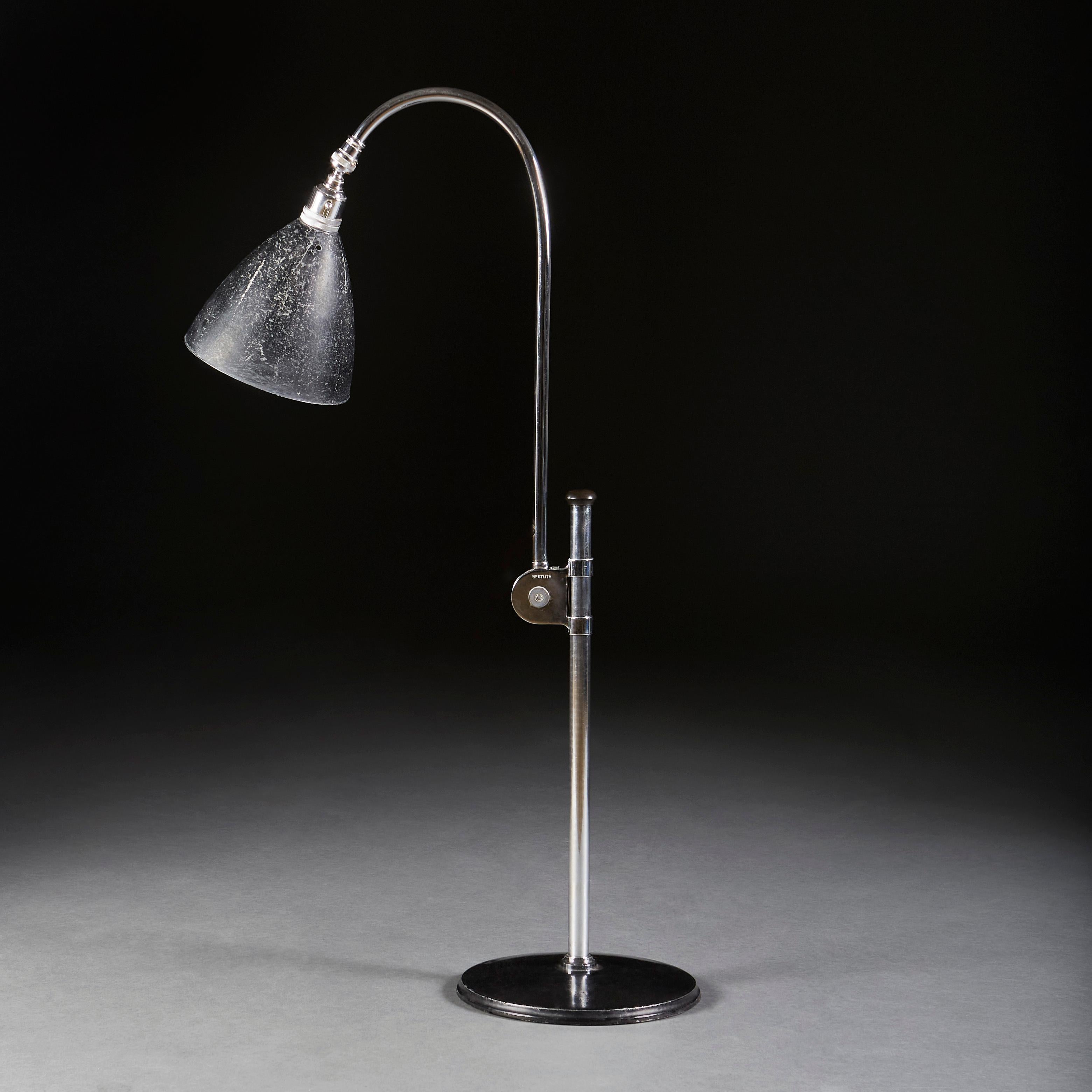Lámpara de escritorio BL1 de Bestlite en cromo y esmalte negro, por Robert Dudley Best Inglés en venta