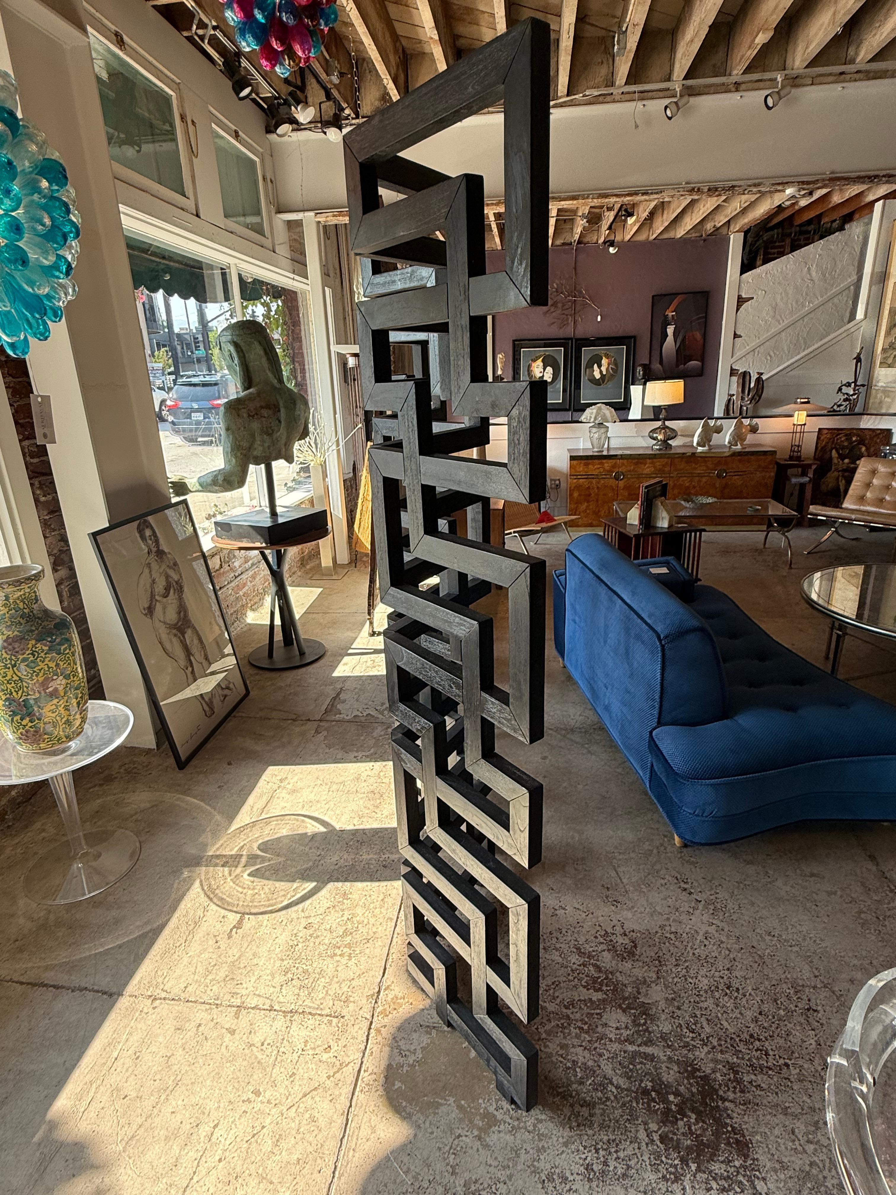 Ein schwarzer Cerused Oak Room Divider im Stil von  Eileen Gray (Eichenholz) im Angebot