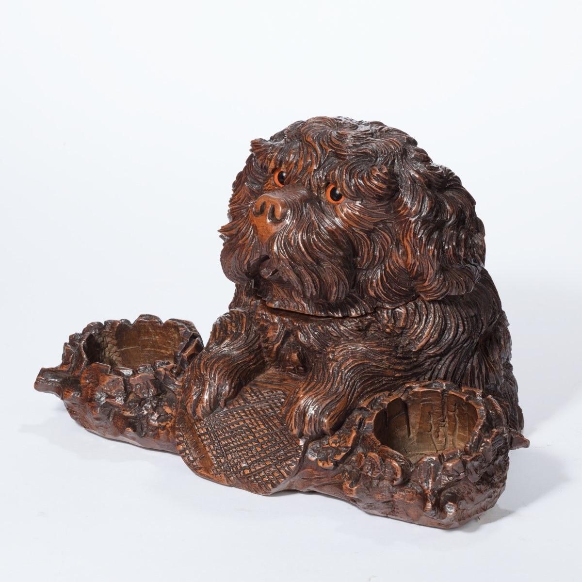 ‘Black Forest’ Walnut Tobacco Box in the Form of a Long-Haired Dog In Good Condition In Lymington, Hampshire