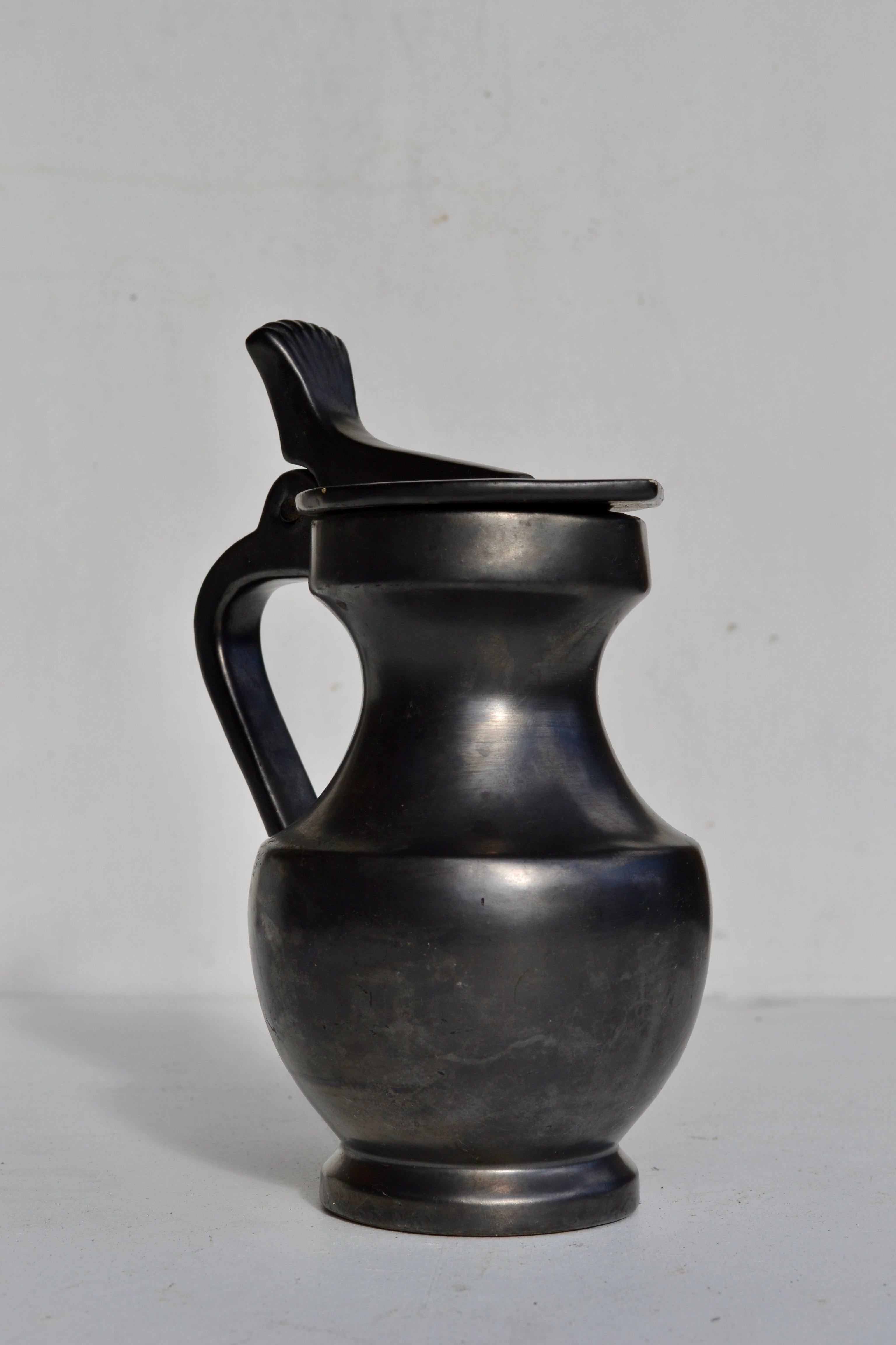 Brocca in ceramica smaltata nera, Francia, metà del secolo scorso, circa 1950 in vendita 4