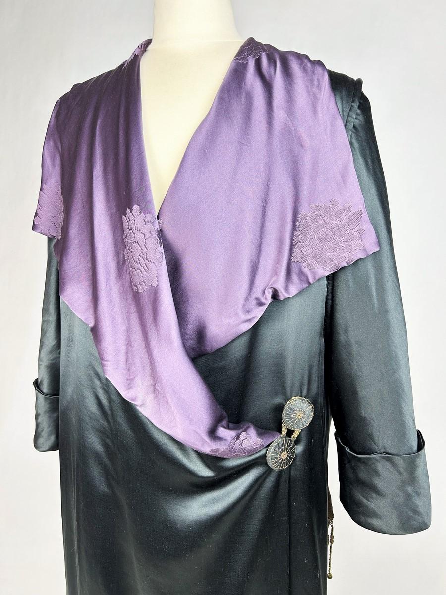Manteau de cérémonie en satin noir signé Ville de Lyon - France Circa 1900 7