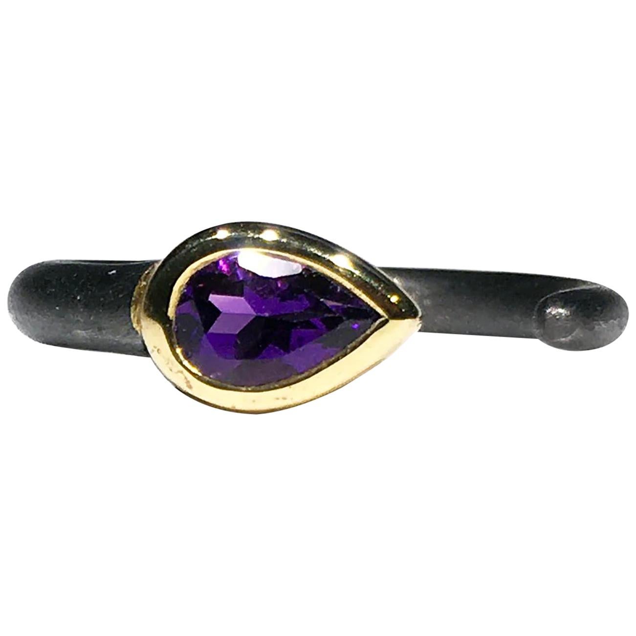 Blackened Silver Ring Set with Amethyst