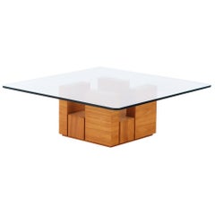 Couchtisch mit Glasplatte aus gebleichtem Mahagoni in der Art von Paul Evans, um 1980.