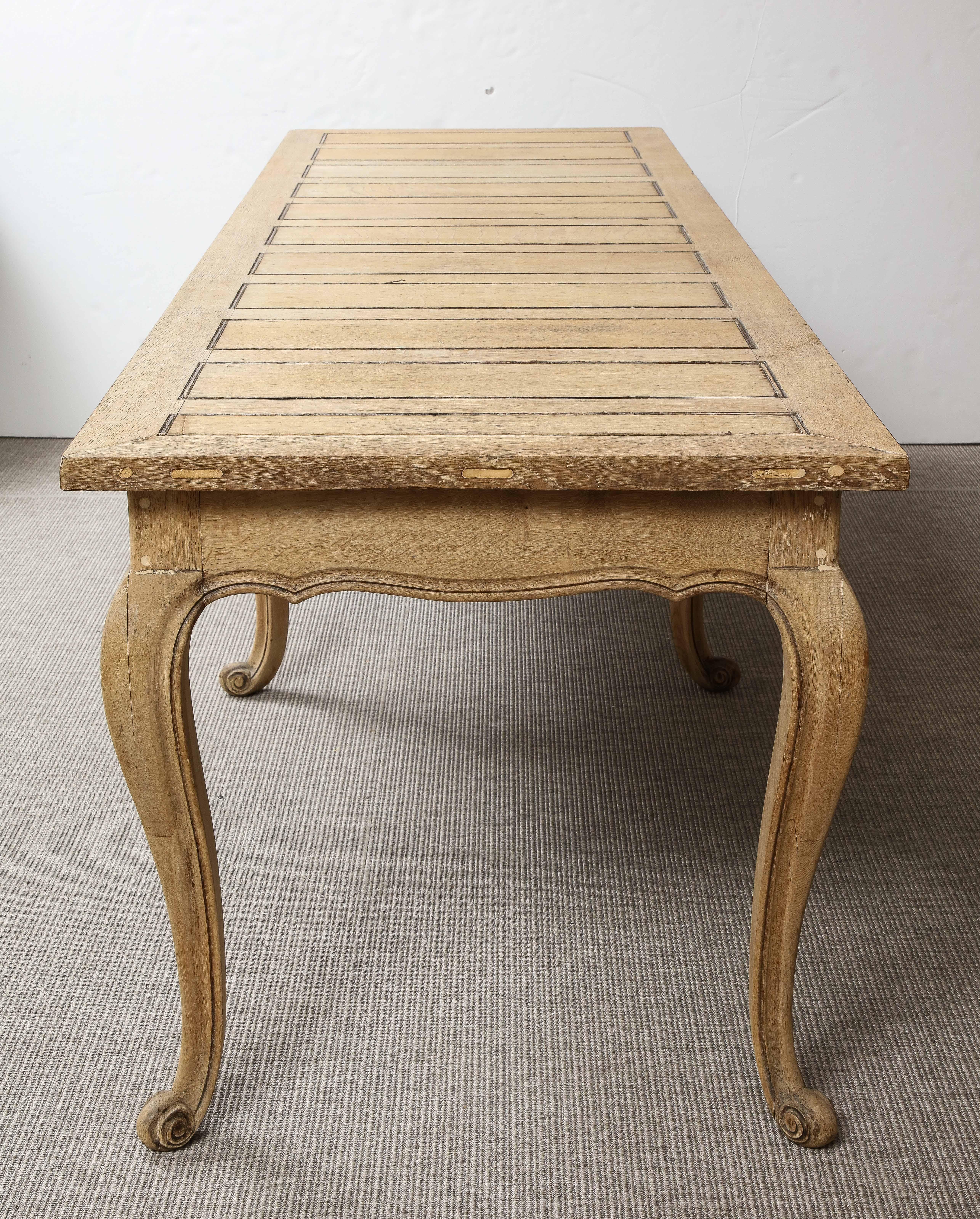 A Bleached Oak Louis XV Style Dining Table For Sale 7