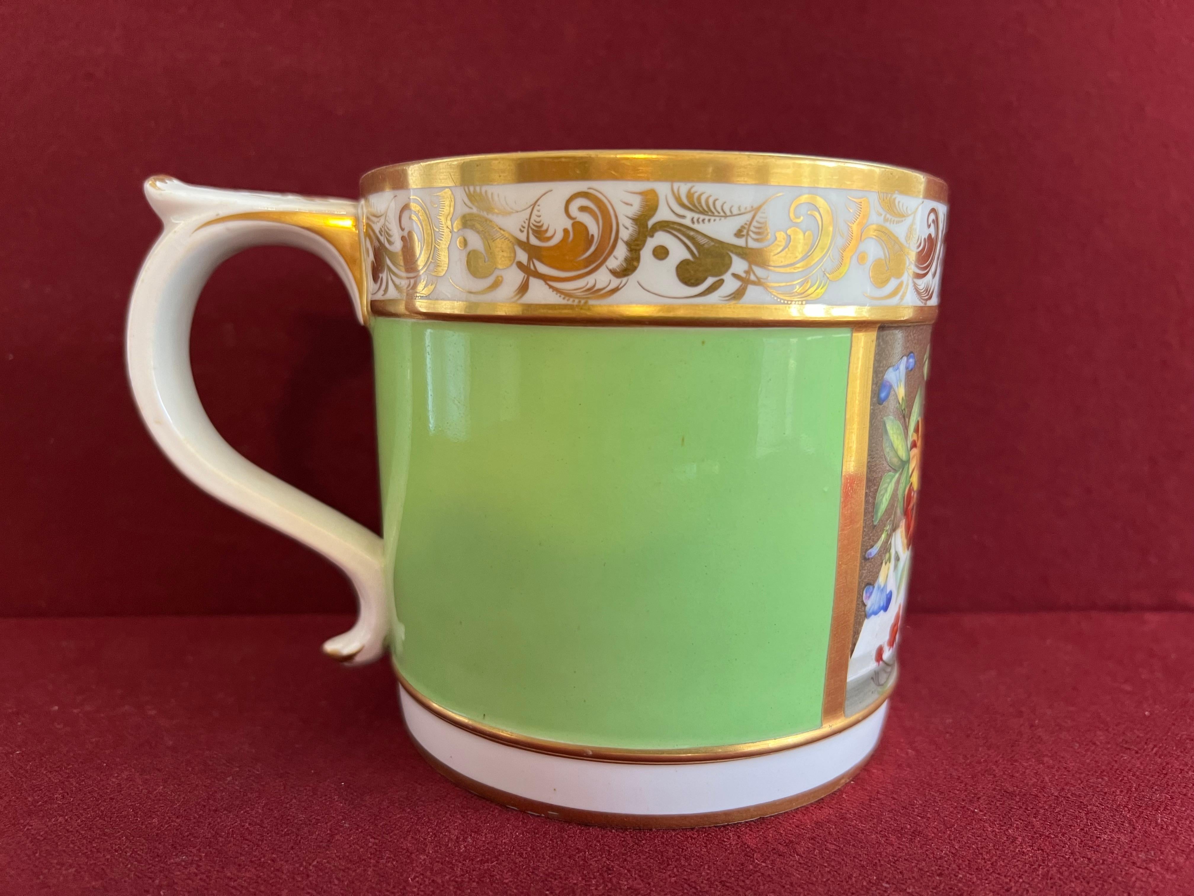 Hand-Painted Bloor Derby Porcelain Porter Mug in the Manner of Steel C.1820-1825 For Sale