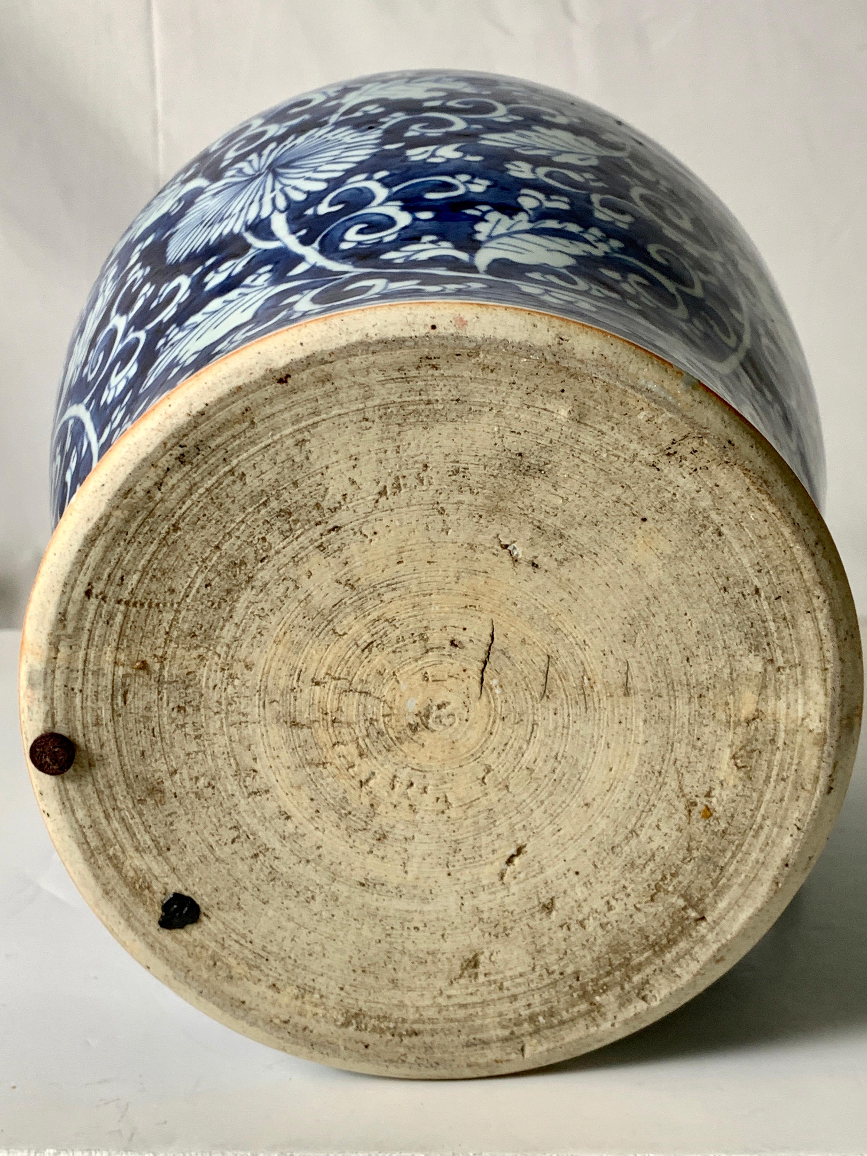 Blue and White Chinese Porcelain Vase Made in the Kangxi Era 2