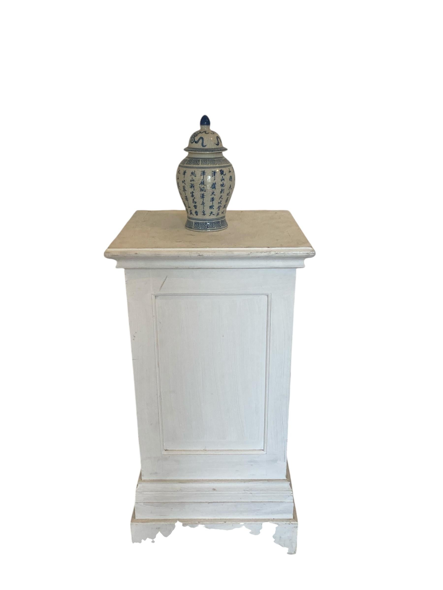 Porcelain A Blue and White Early Oriental Lidded Ginger Jar For Sale