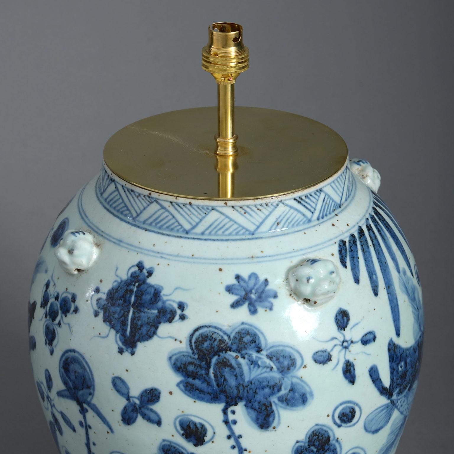 Chinese Export Blue and White Porcelain Vase Lamp Decorated with Fish and Seaweed