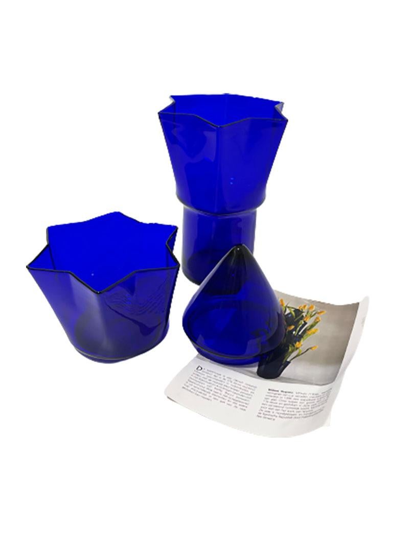20th Century Blue Glass Tulip Vase by Willem Noyons, 1997 For Sale