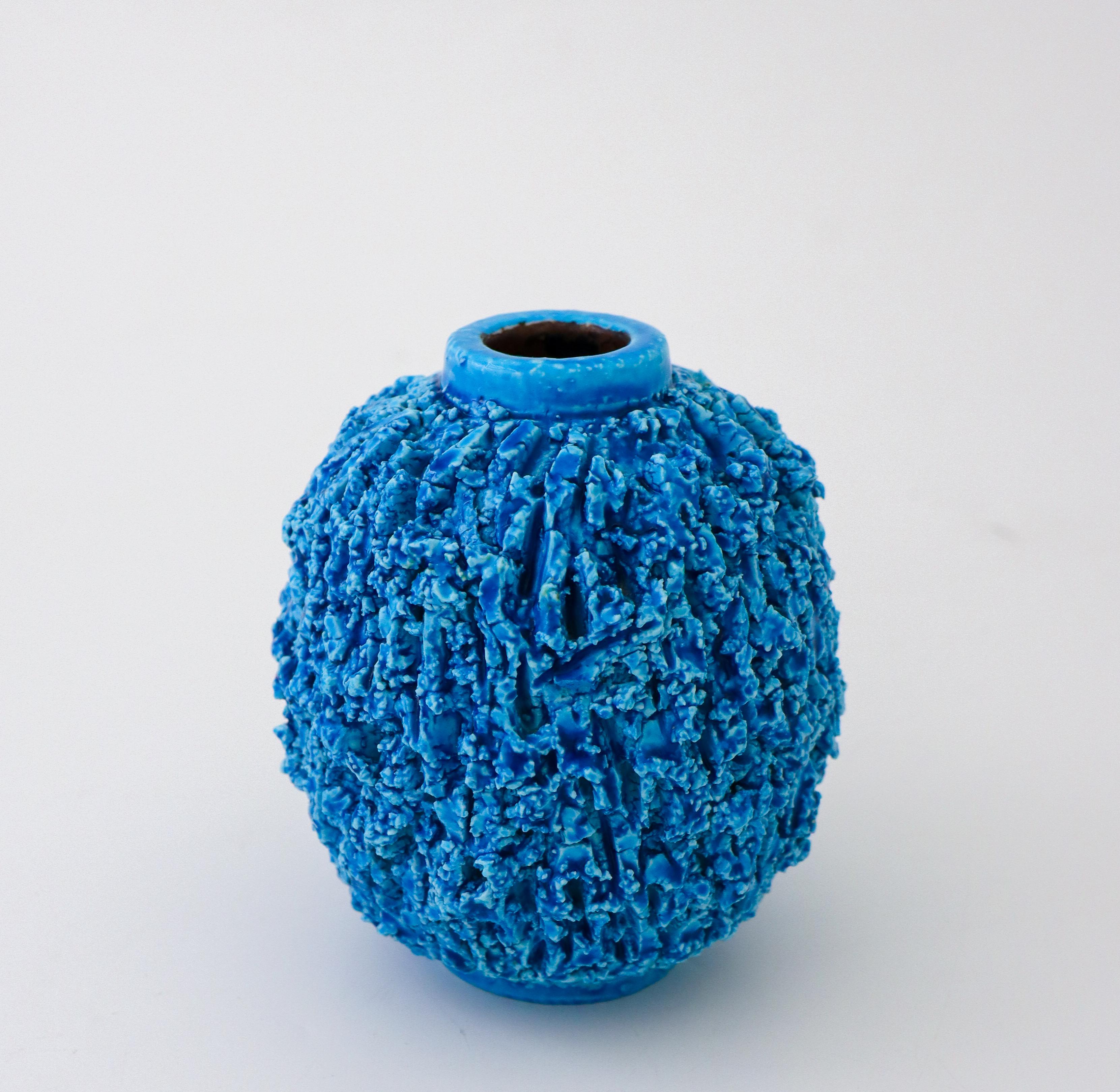 Swedish A Blue Hedgehog vase - Chamotte - Gunnar Nylund - Rörstrand