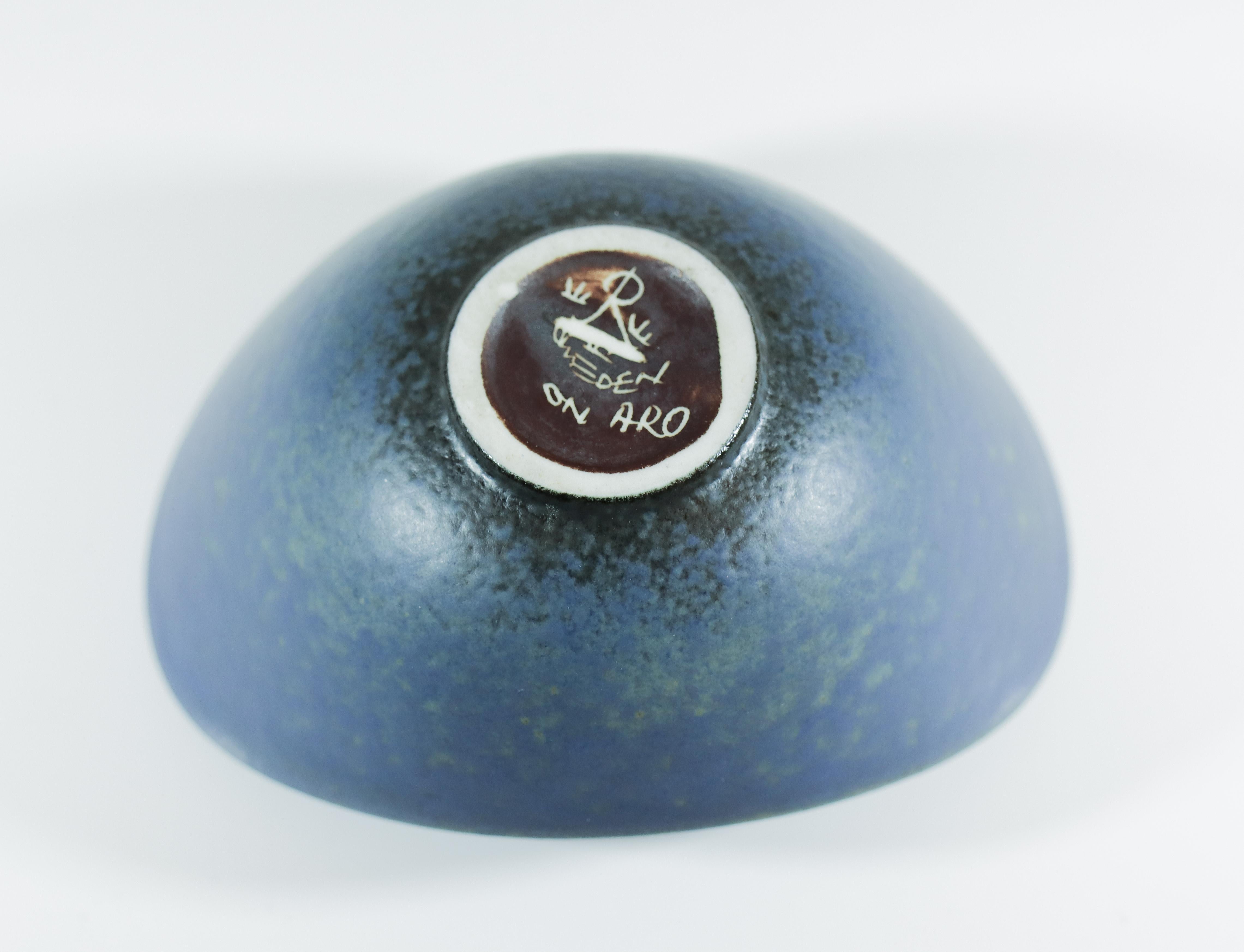 Ciotola in ceramica blu d'epoca - Gunnar Nylund - Rörstrand Svezia 1950s in vendita 1